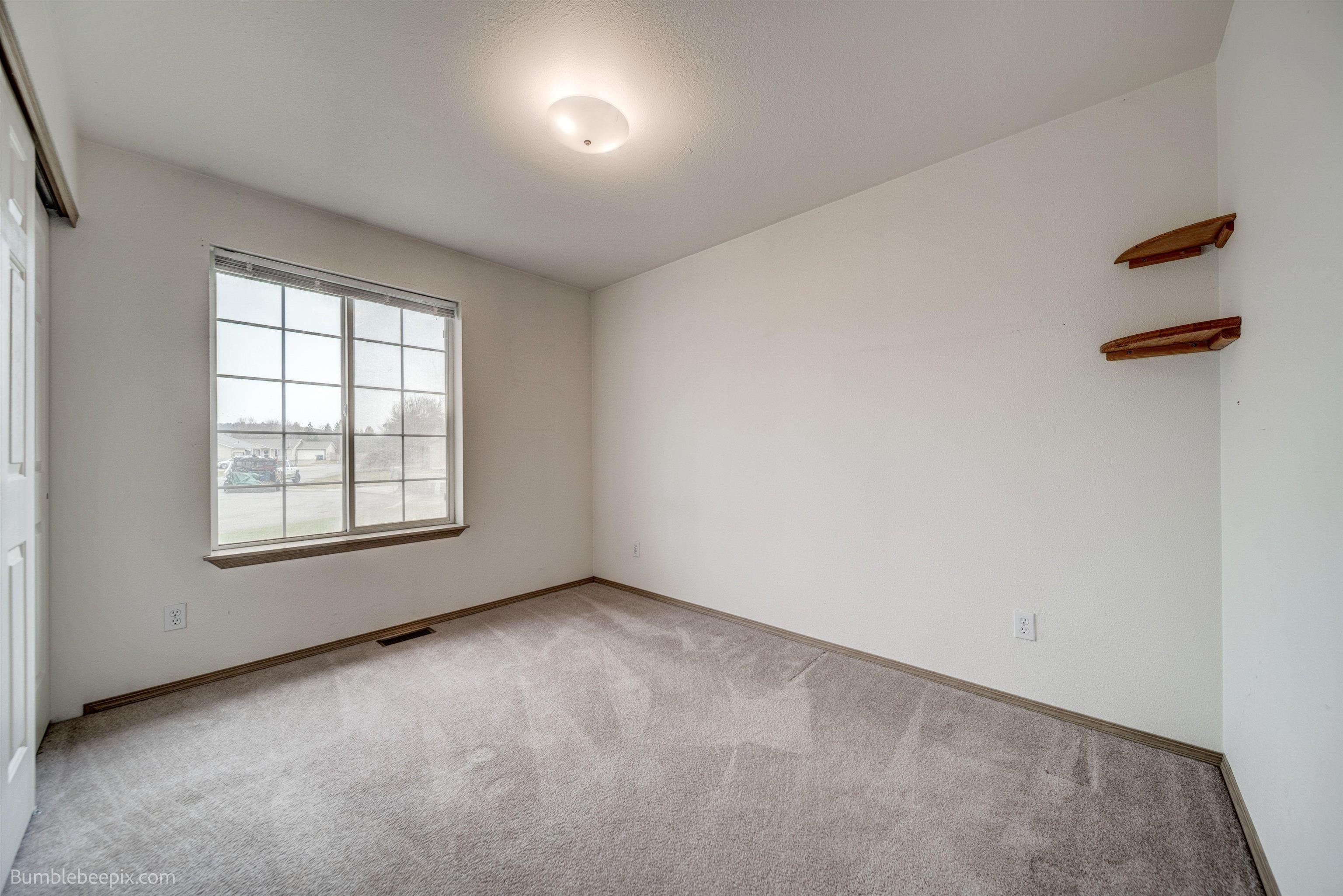 2925 N Glenbrook Ln - Photo 18