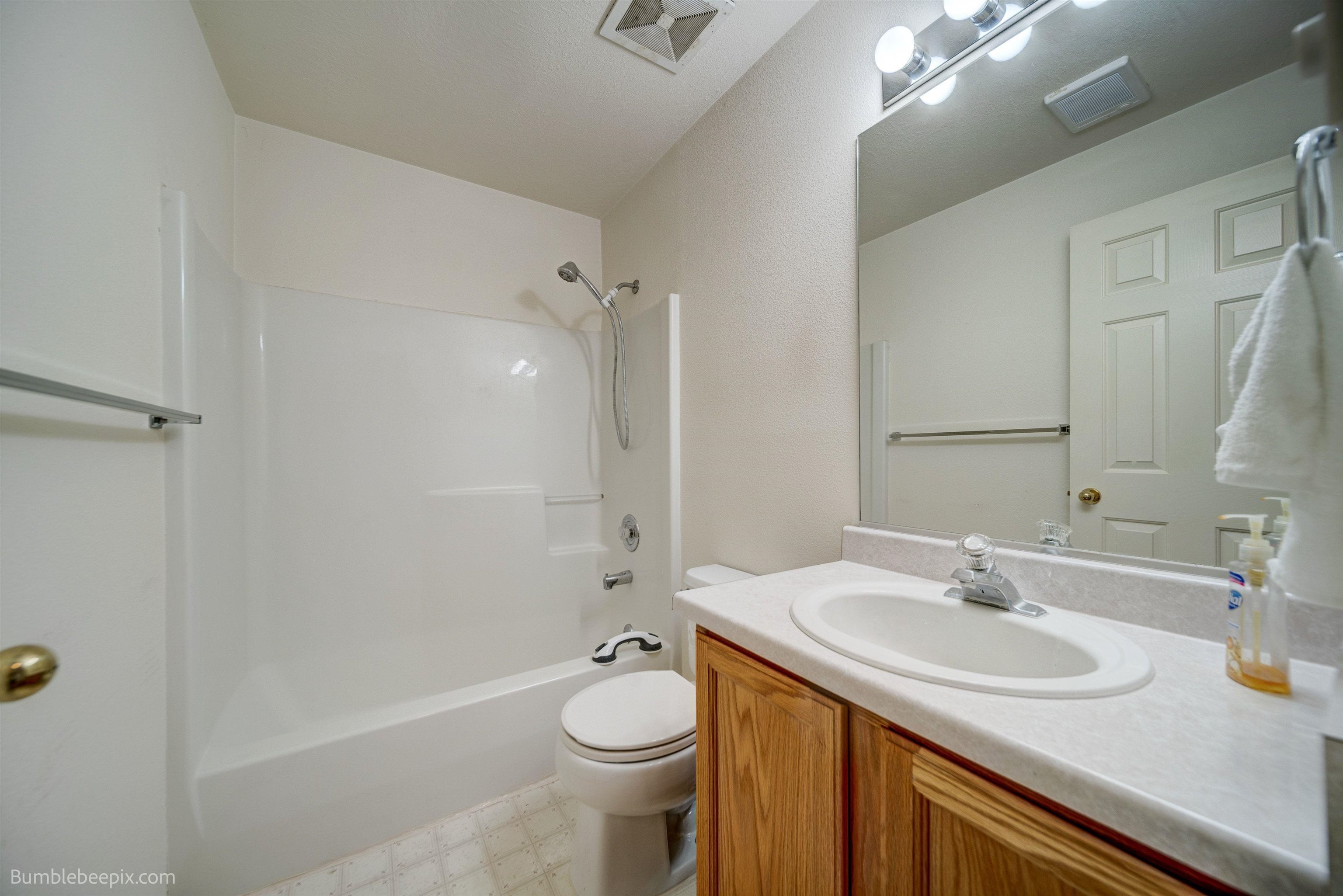 2925 N Glenbrook Ln - Photo 19