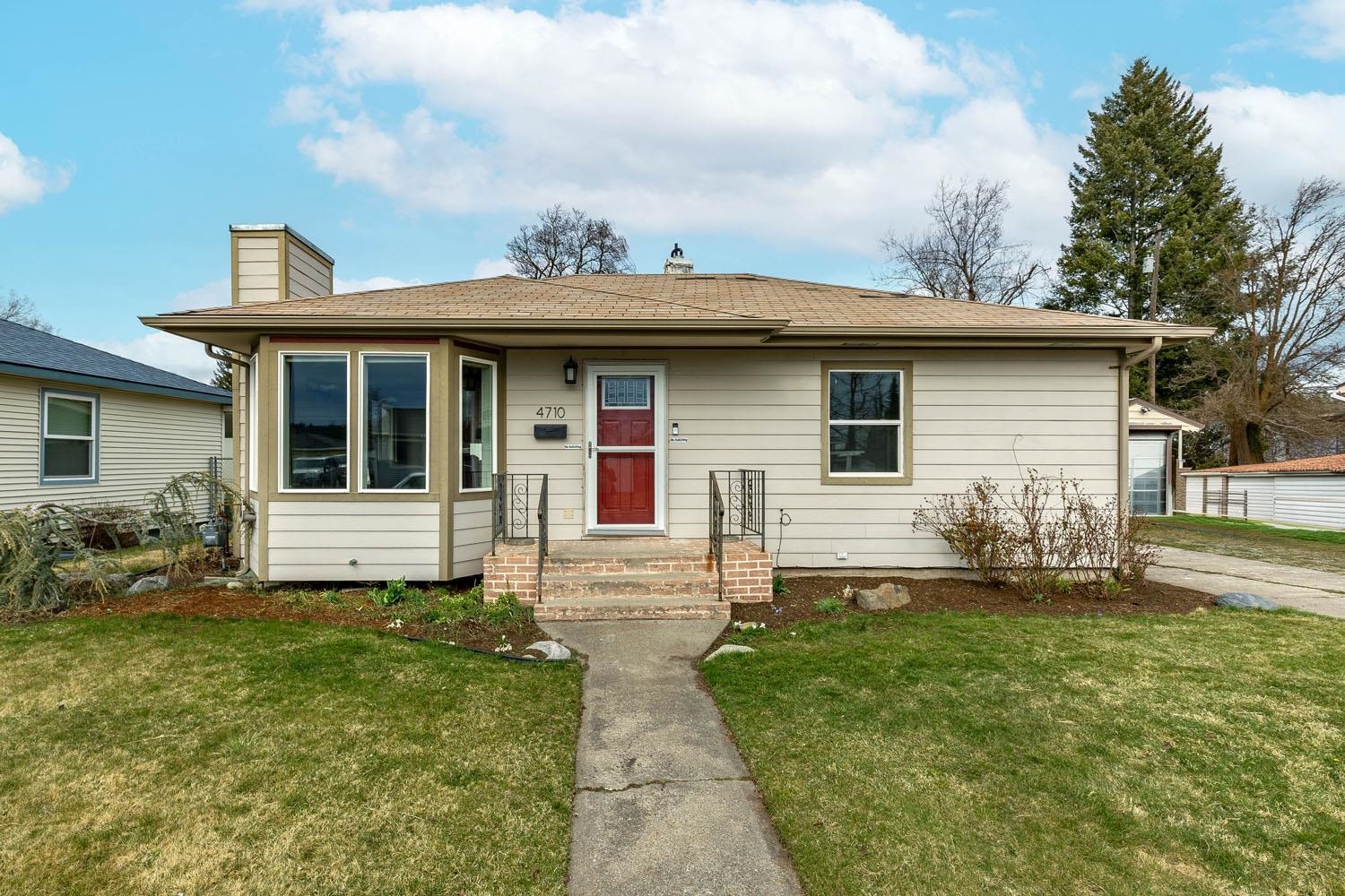 4710 W Princeton Pl - Photo 1