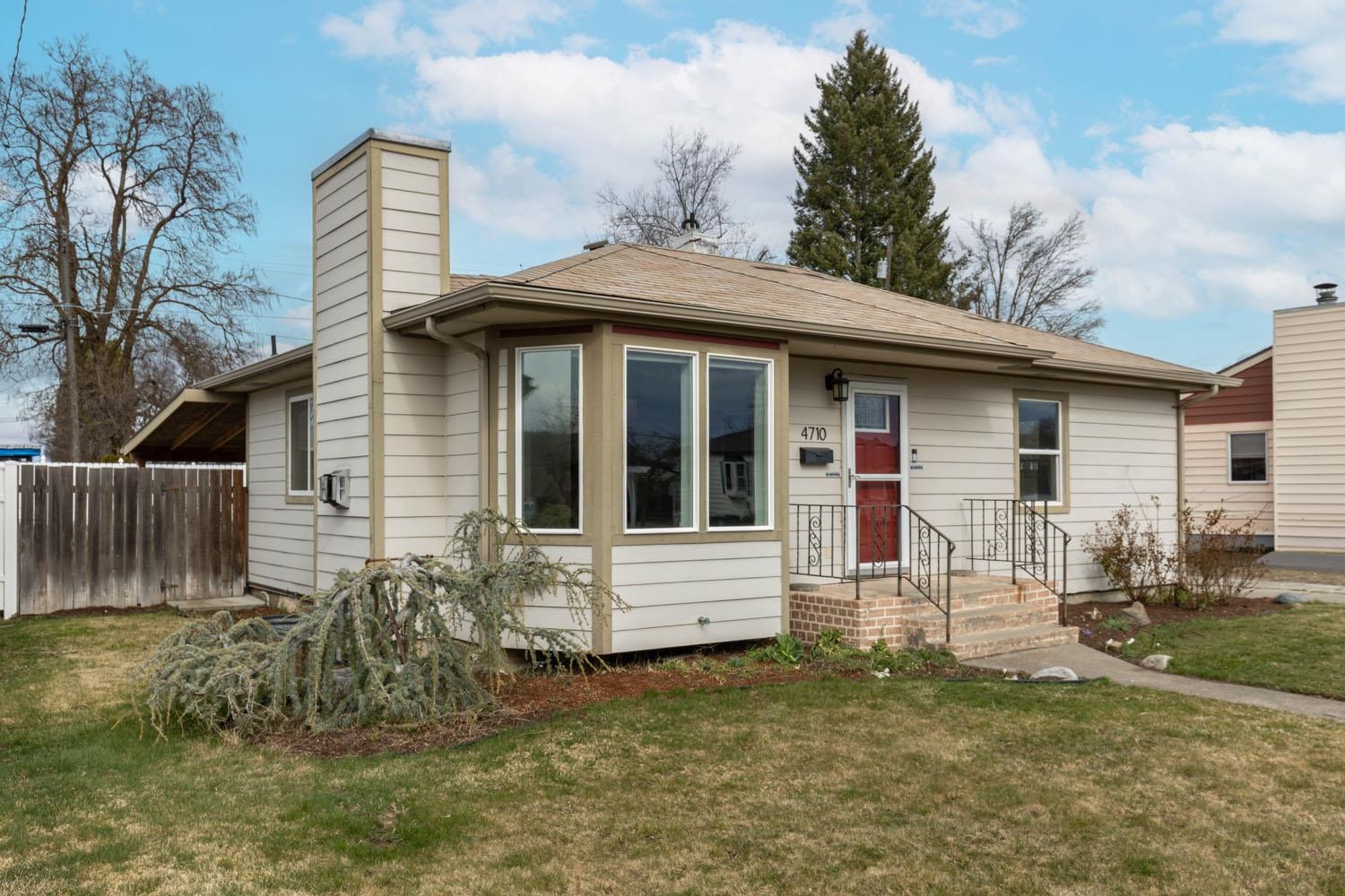 4710 W Princeton Pl - Photo 2