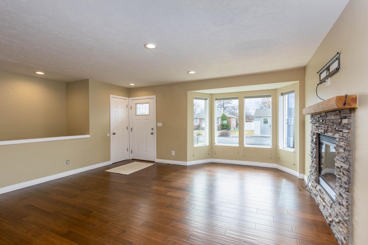 4710 W Princeton Pl - Photo 4
