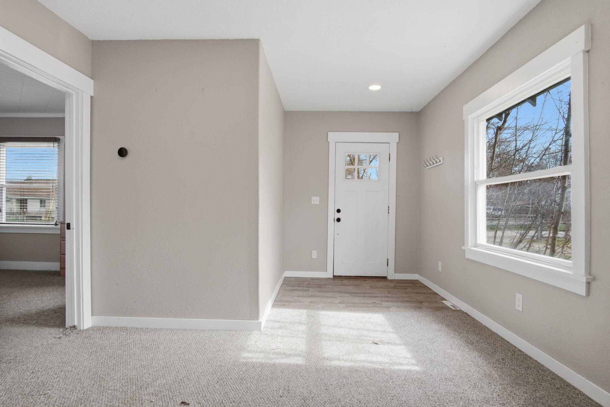 7505 N Regal St - Photo 4