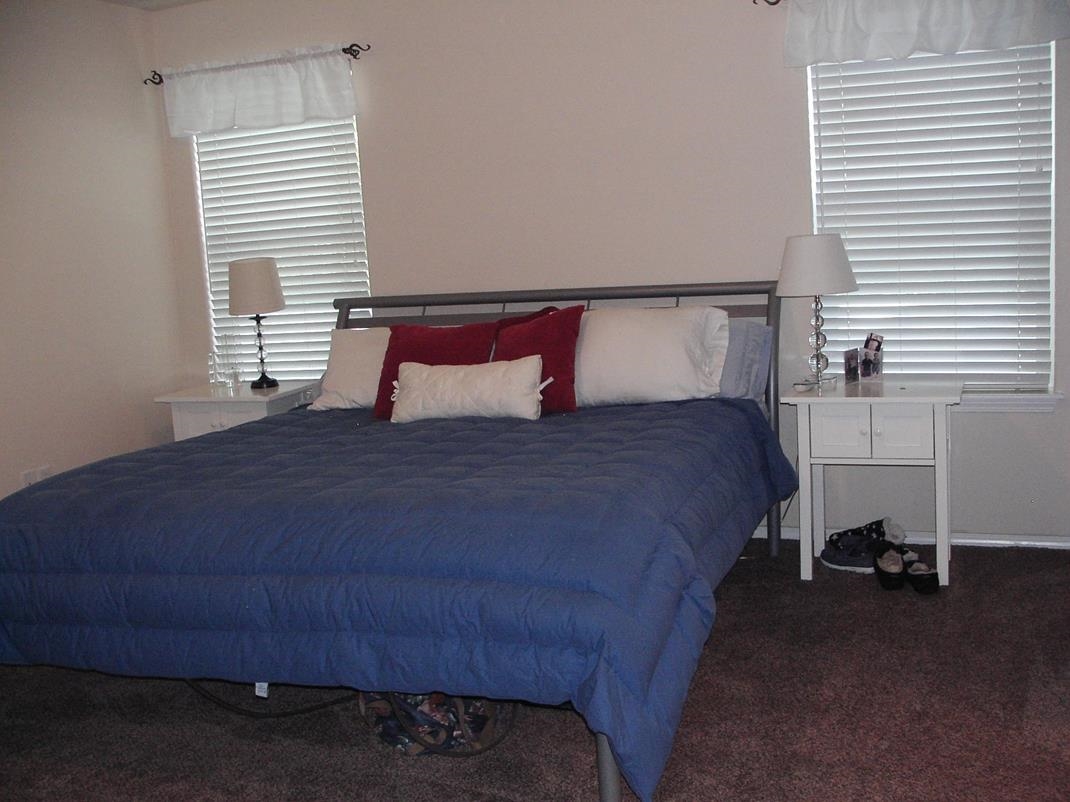 9412 N Oak St - Photo 5
