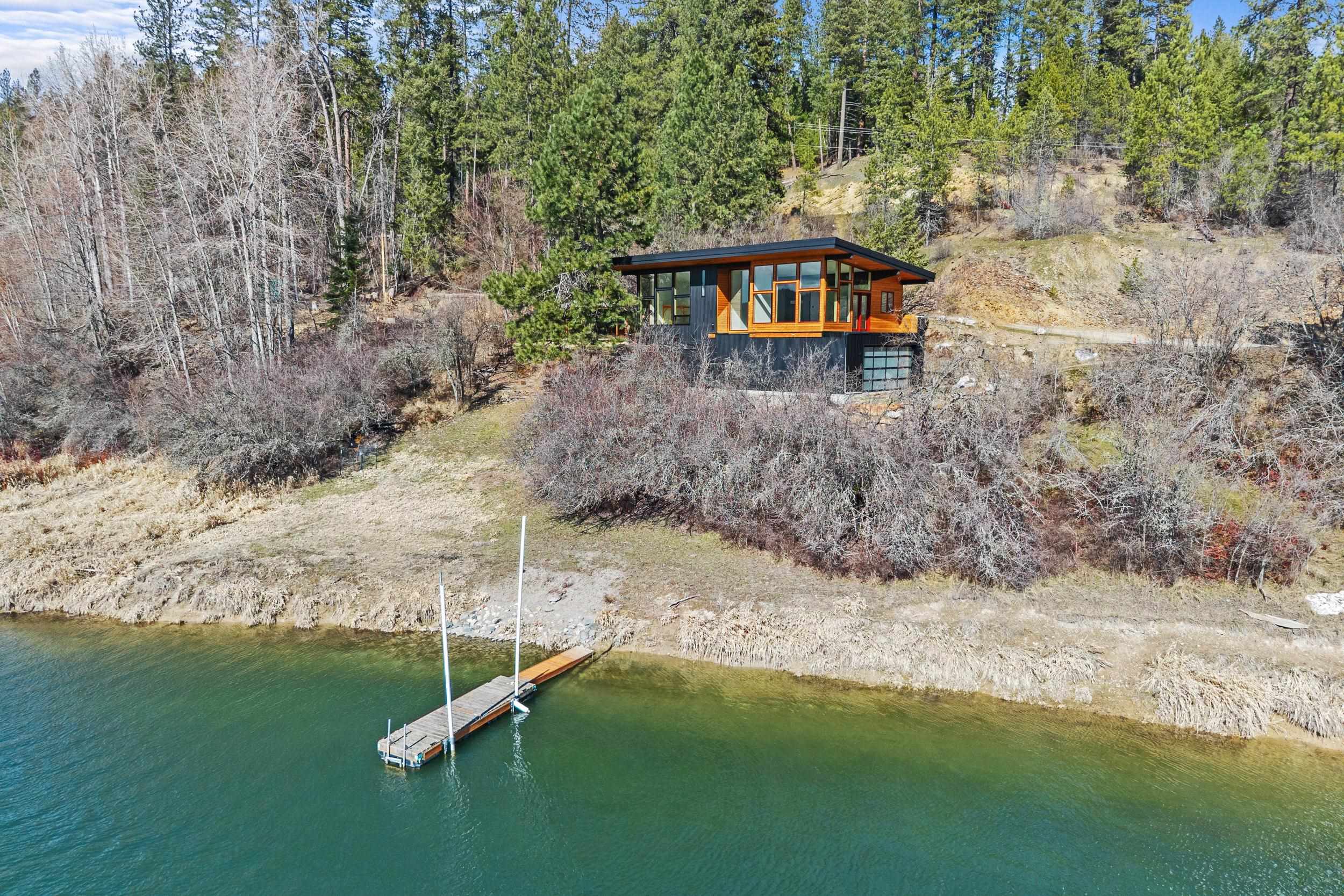 300 Cedar Ln - Photo 1