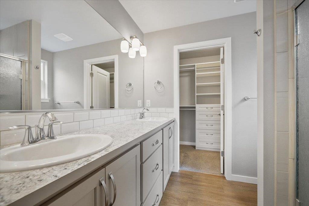 22511 E PENROSE Ln - Photo 14