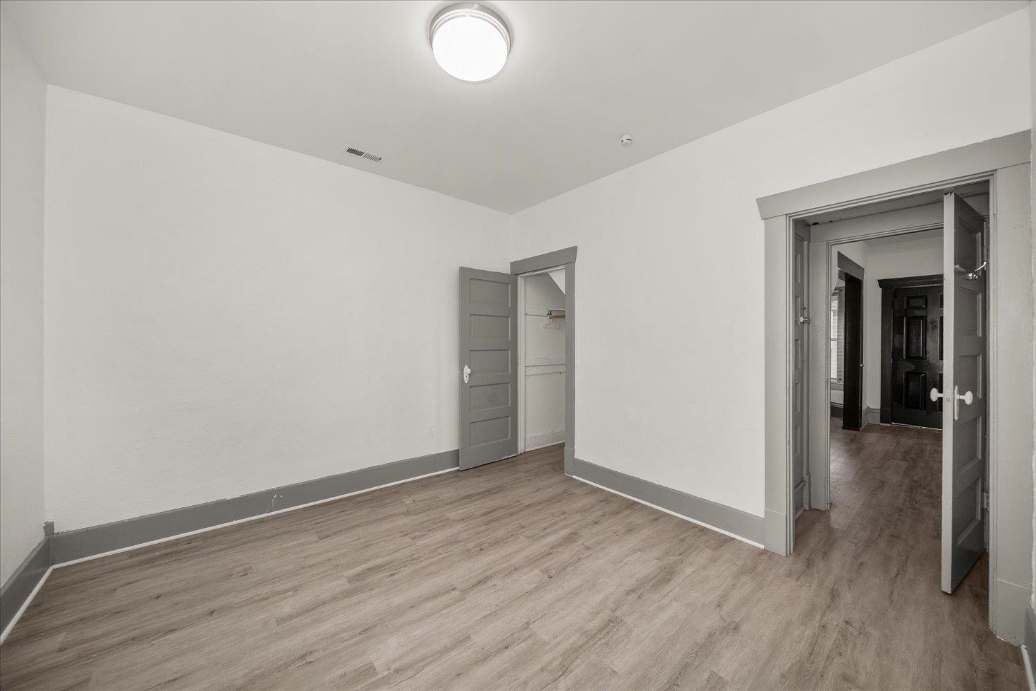 2907 E Jackson Ave - Photo 15