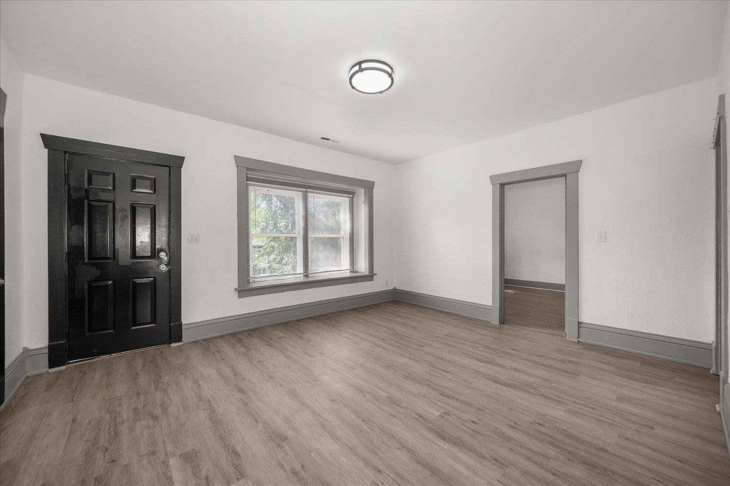 2907 E Jackson Ave - Photo 4