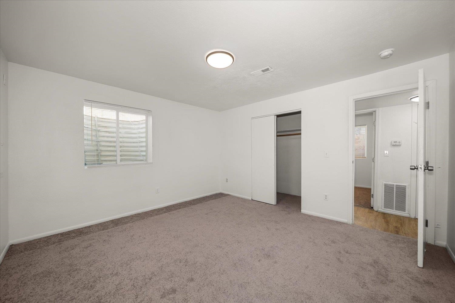 2907 E Jackson Ave - Photo 33