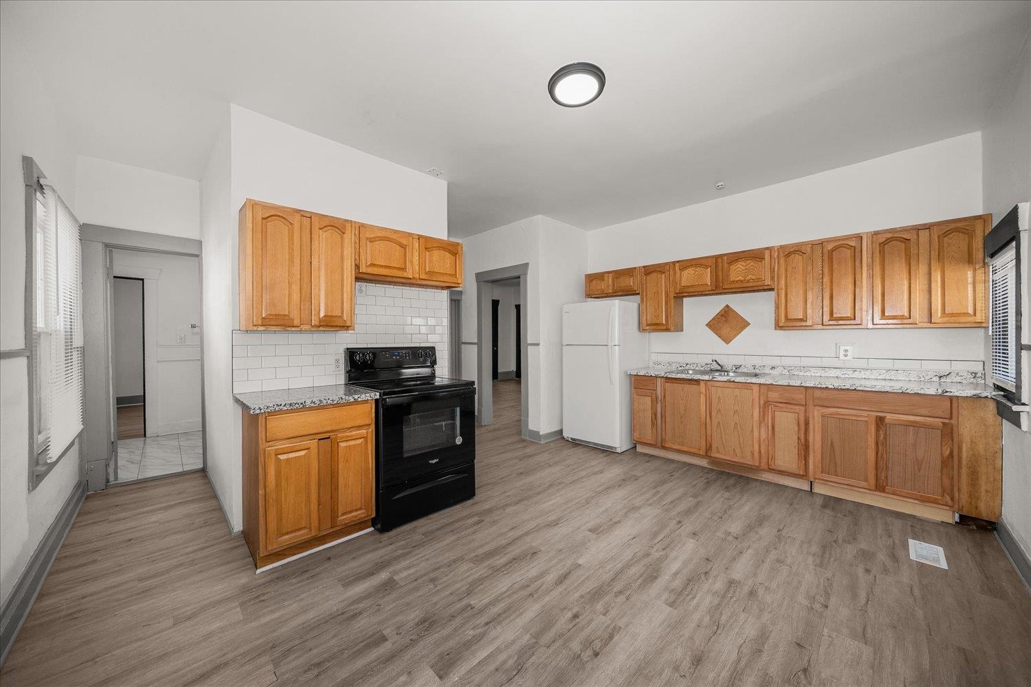 2907 E Jackson Ave - Photo 10