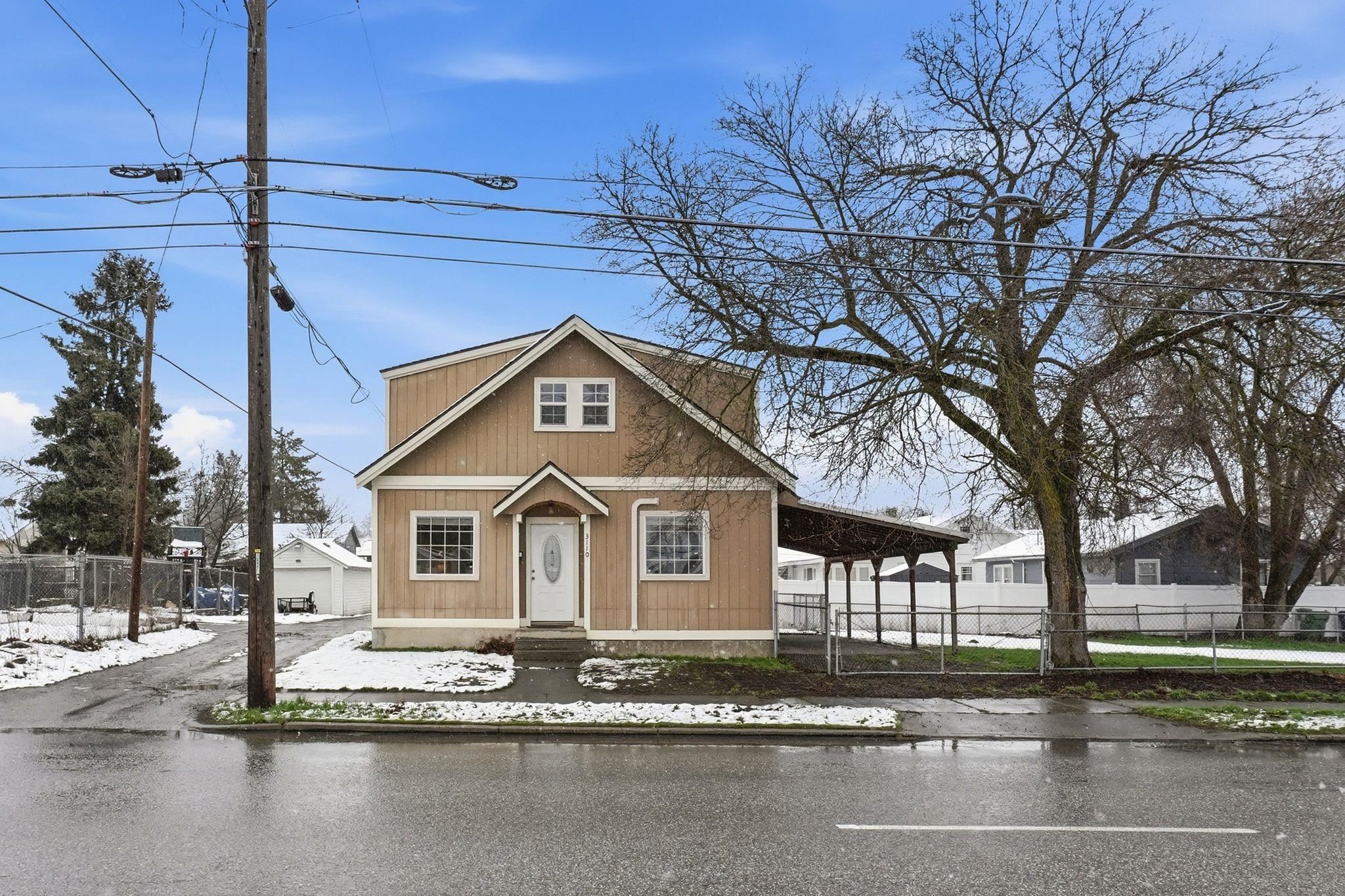 3110 N Alberta St - Photo 1