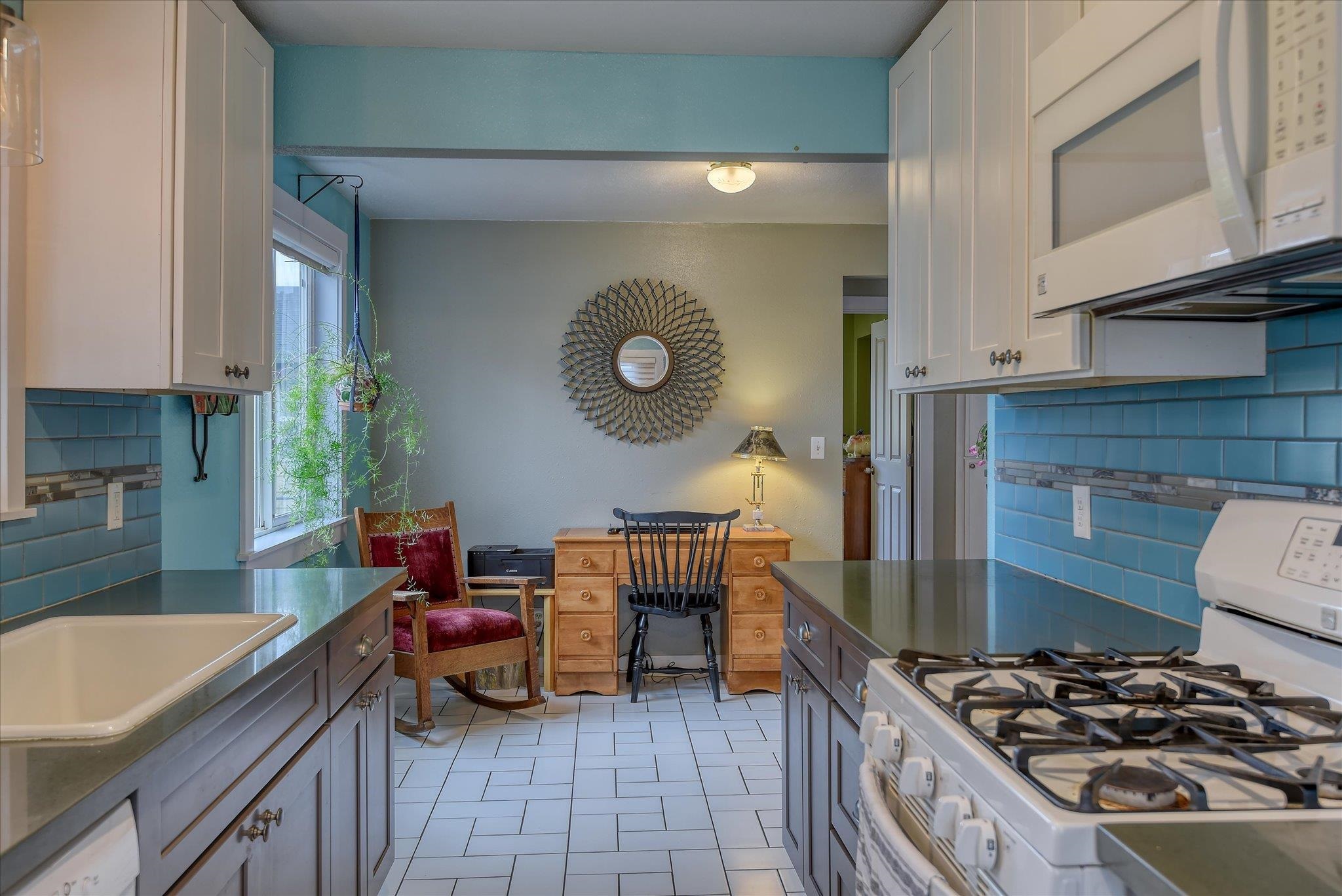 4203 N Martin St - Photo 17