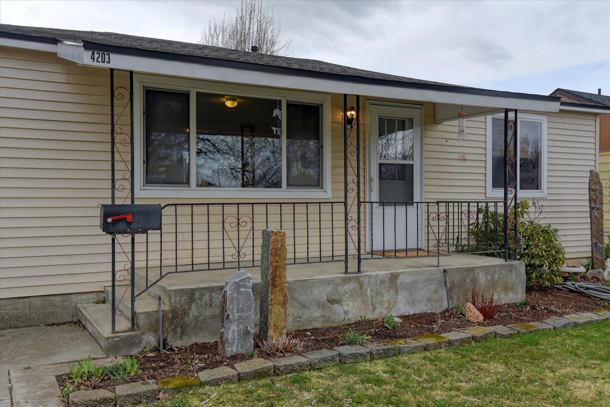 4203 N Martin St - Photo 31