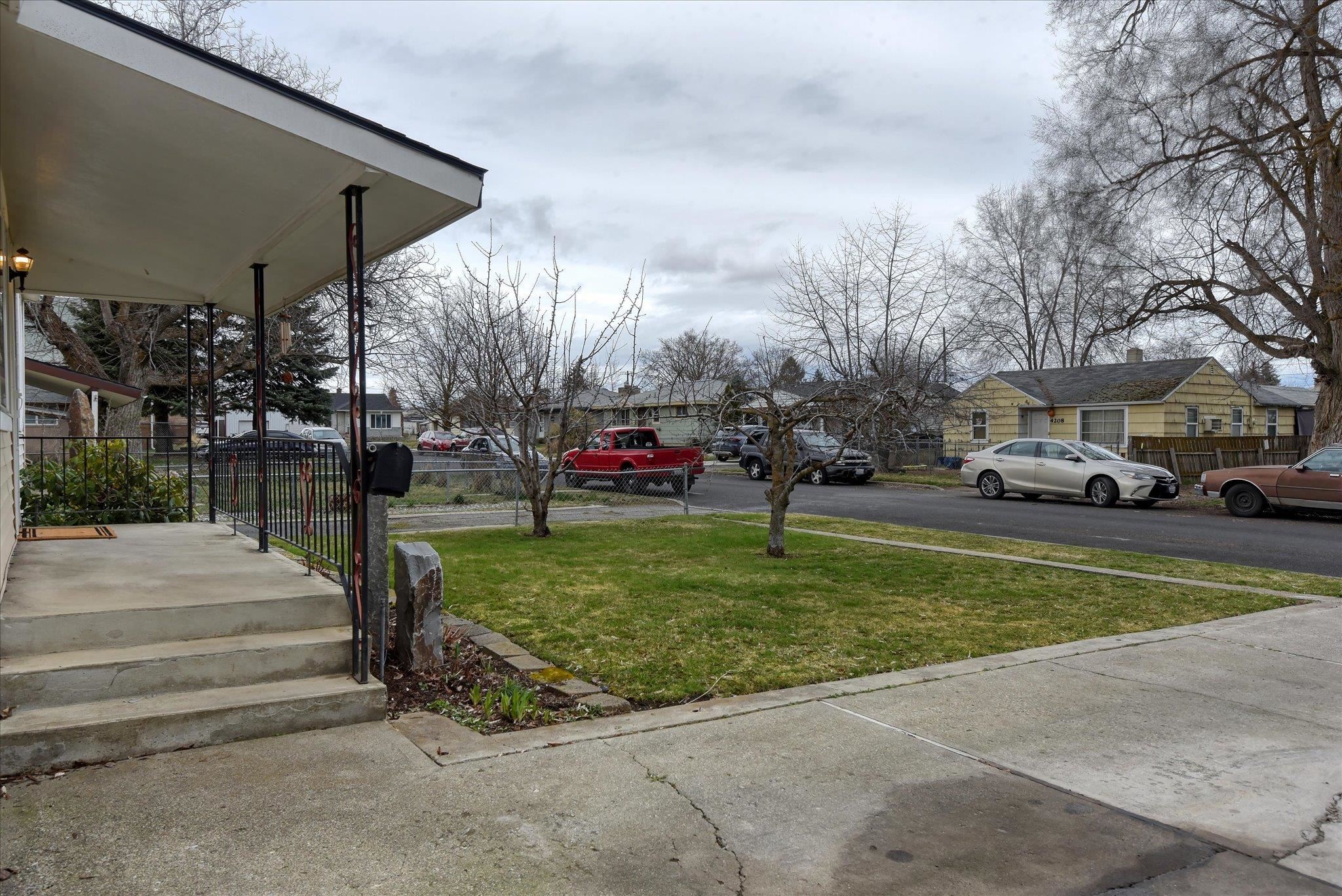 4203 N Martin St - Photo 32