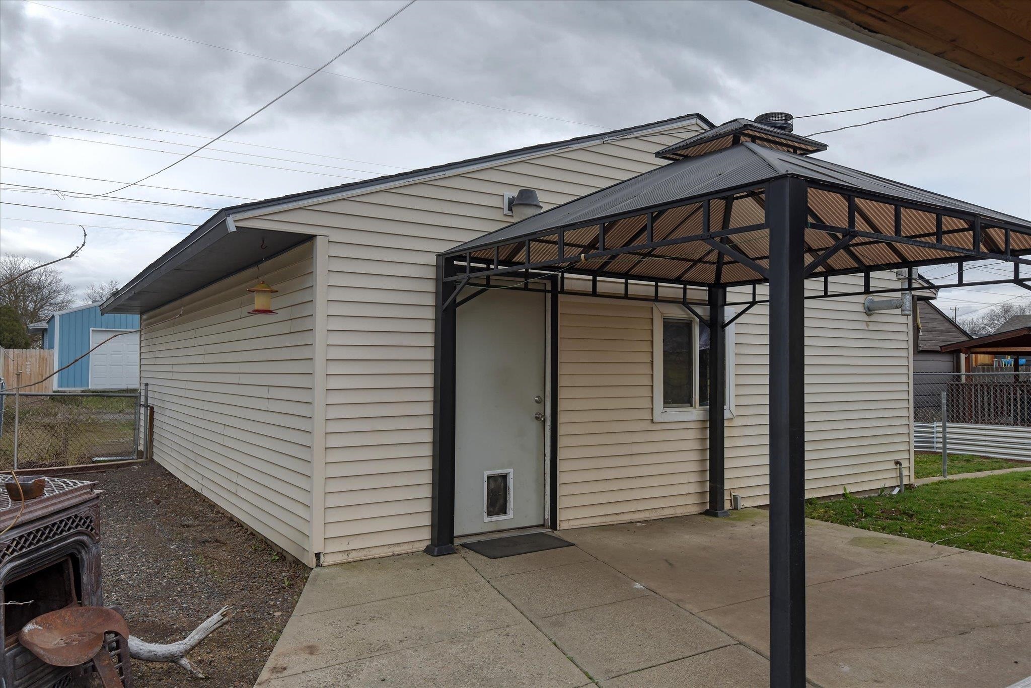4203 N Martin St - Photo 34