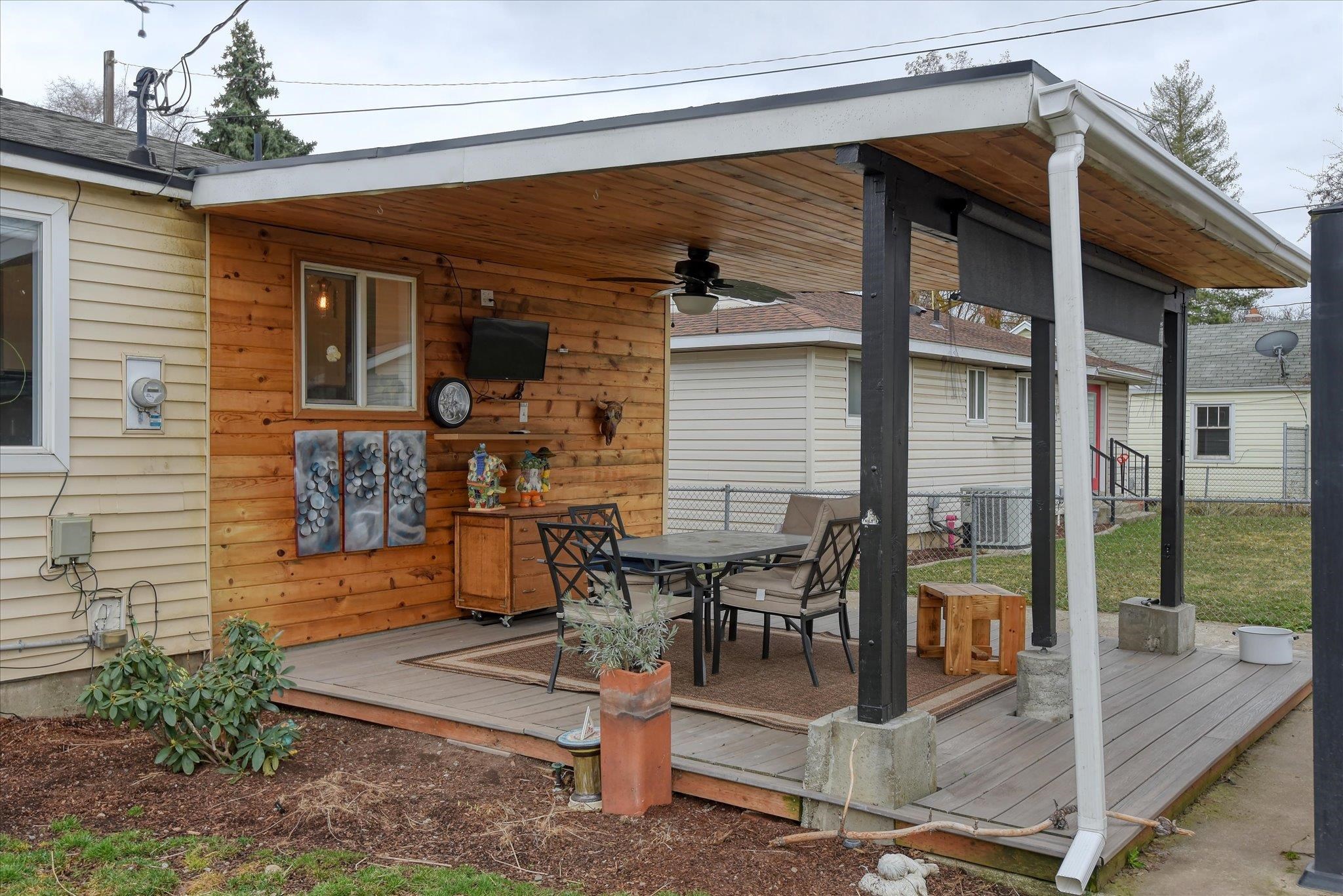 4203 N Martin St - Photo 39