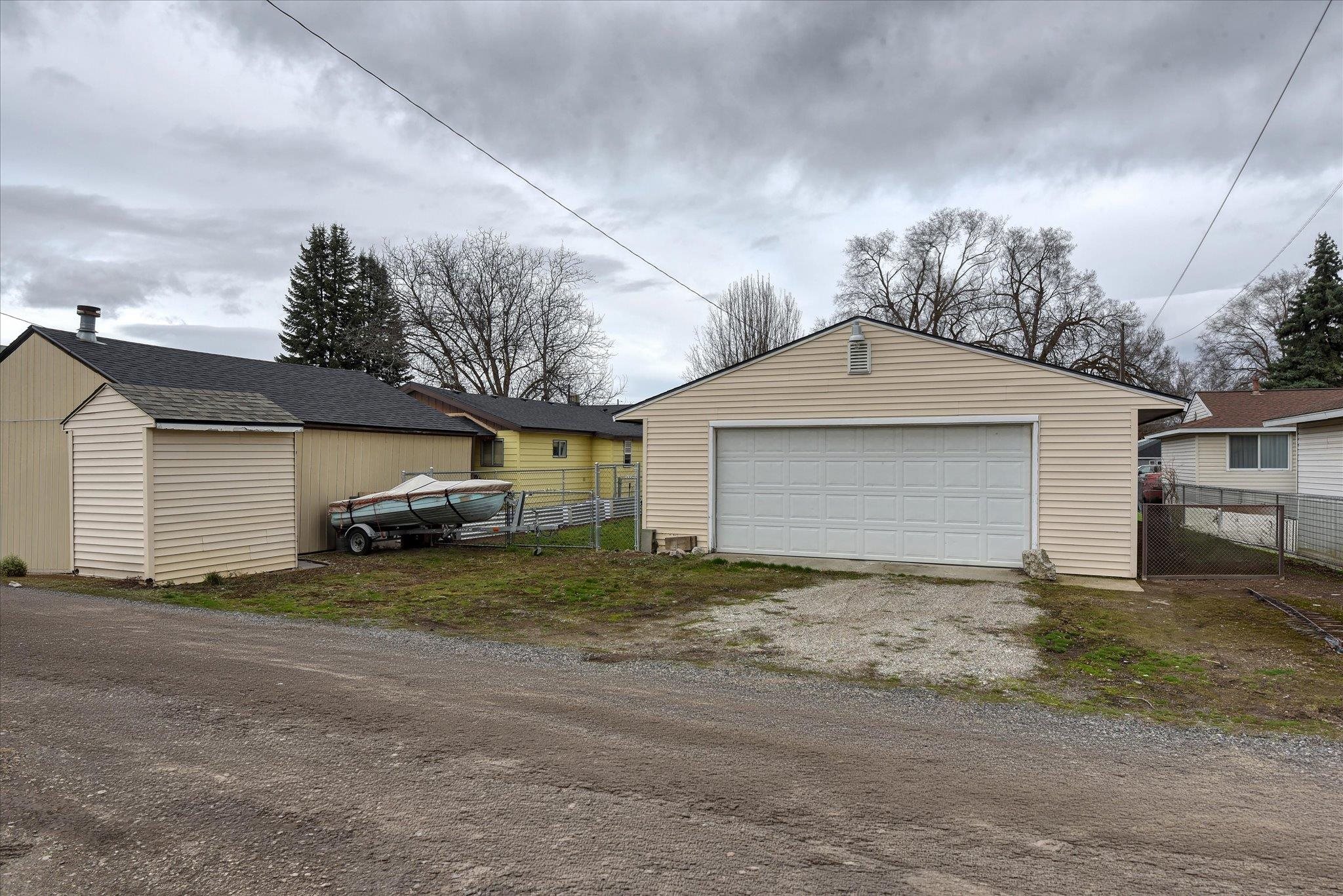 4203 N Martin St - Photo 43