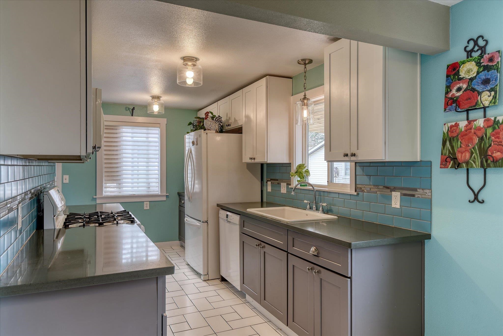 4203 N Martin St - Photo 10