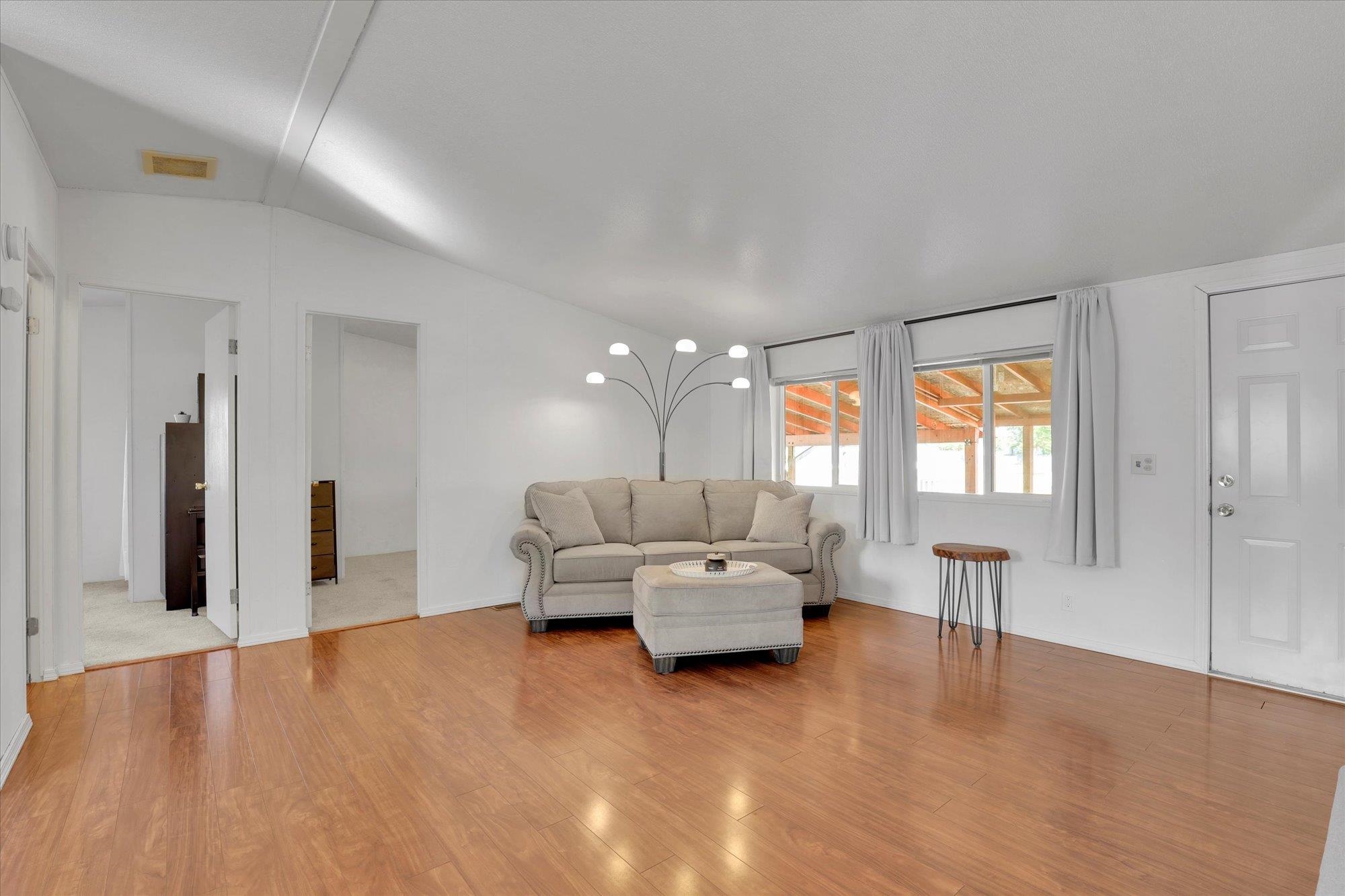 10510 W Richland Rd - Photo 11