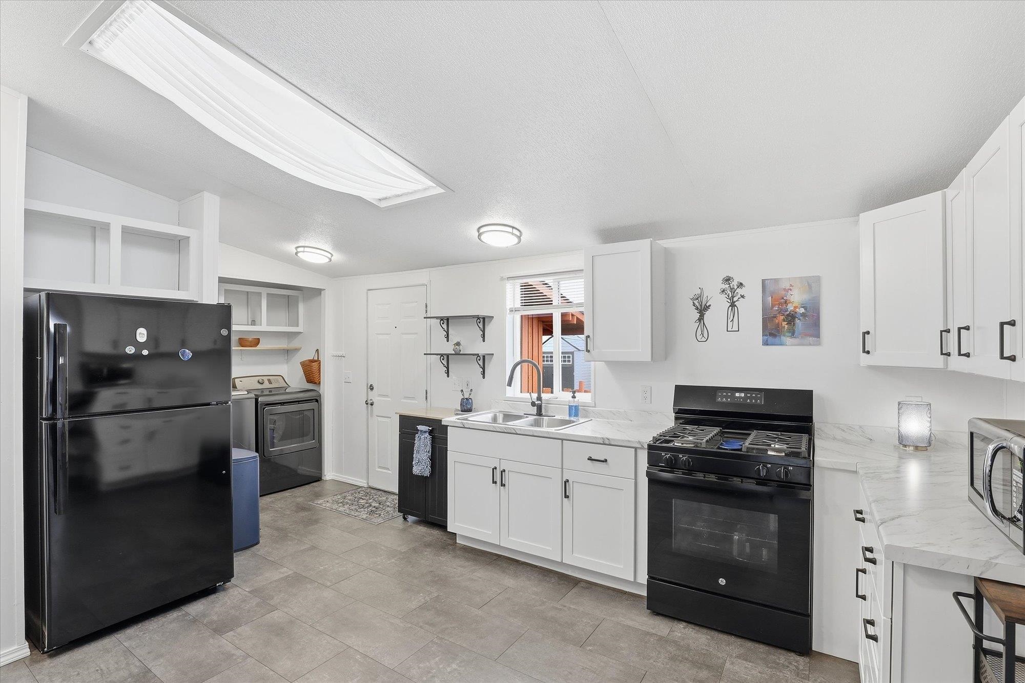 10510 W Richland Rd - Photo 19