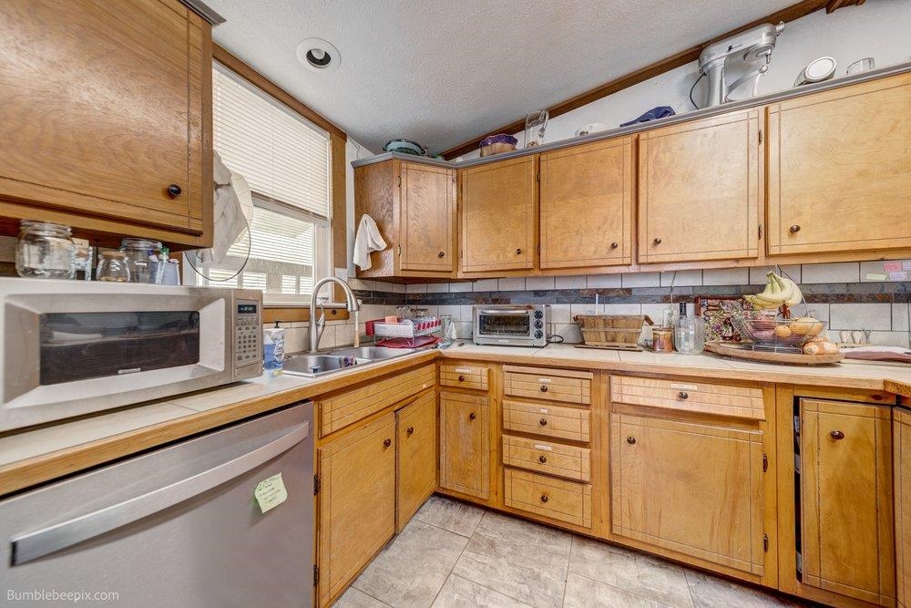 1216 W 11th Ave - Photo 22
