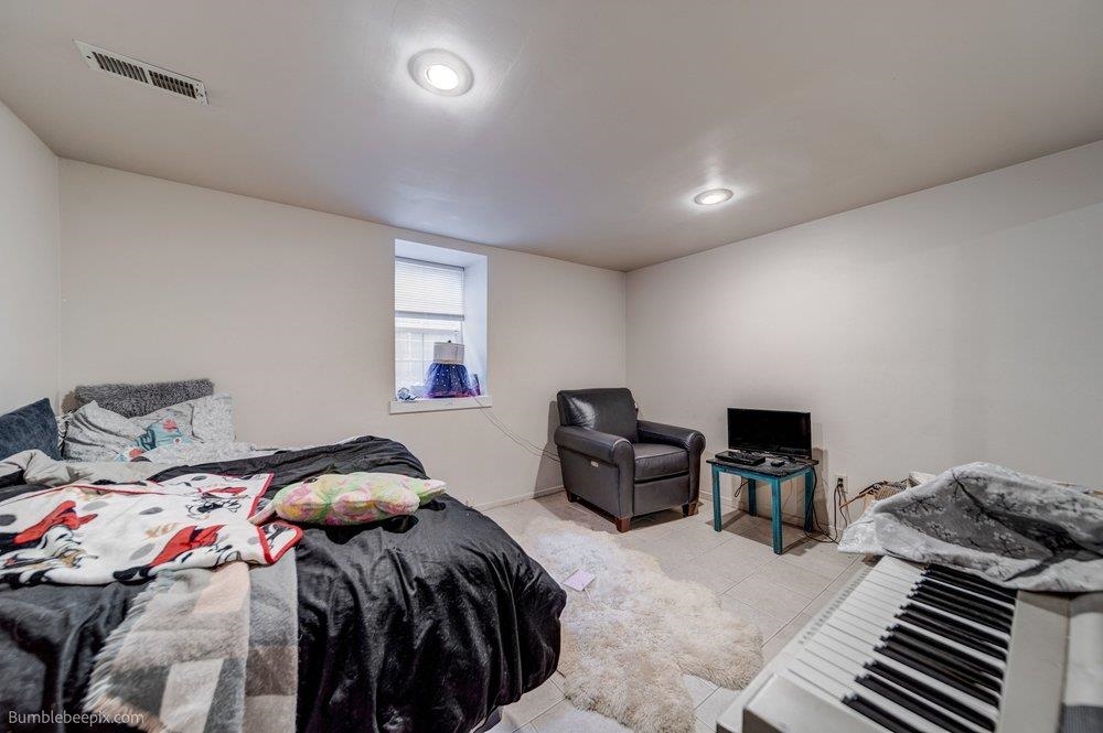 1216 W 11th Ave - Photo 26
