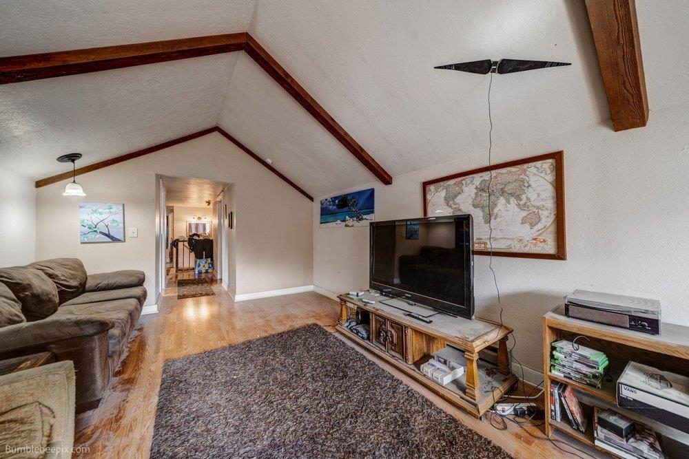 1216 W 11th Ave - Photo 34