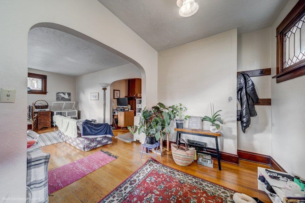 1216 W 11th Ave - Photo 8