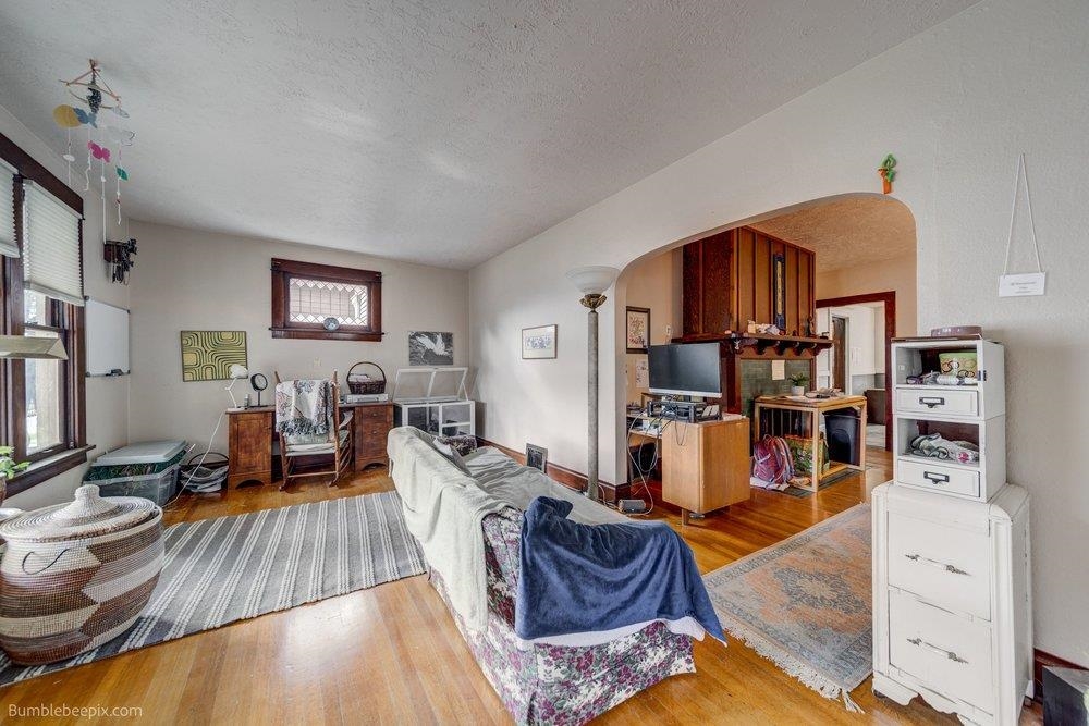 1216 W 11th Ave - Photo 9