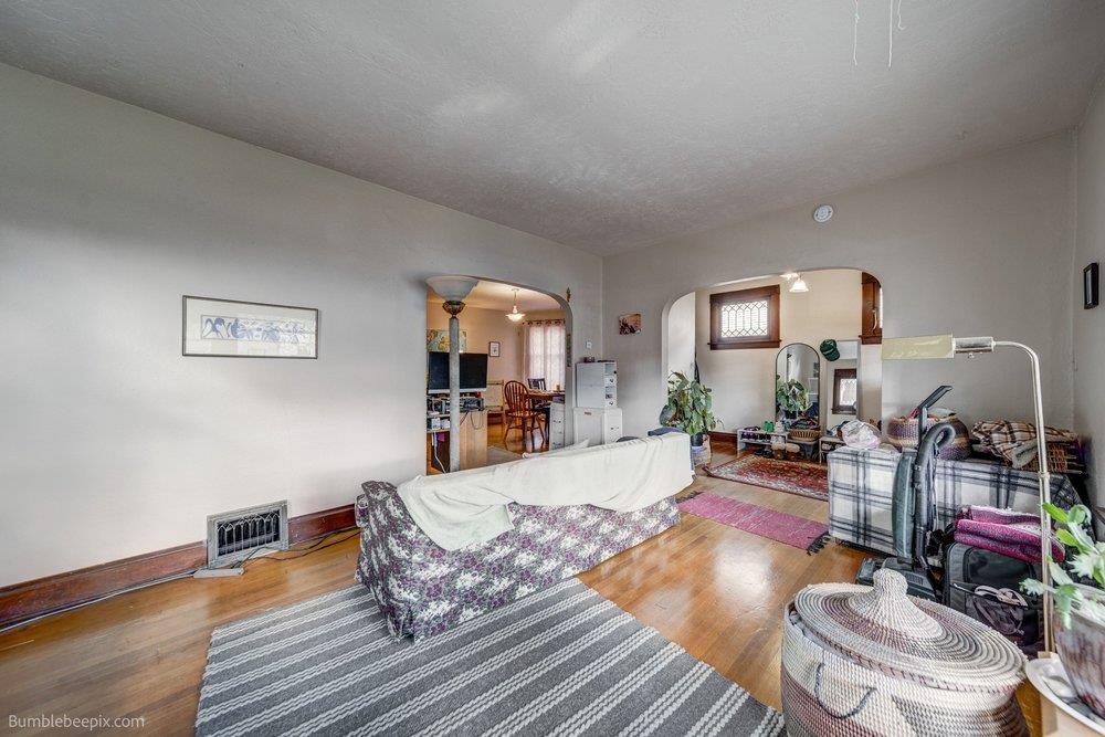 1216 W 11th Ave - Photo 10