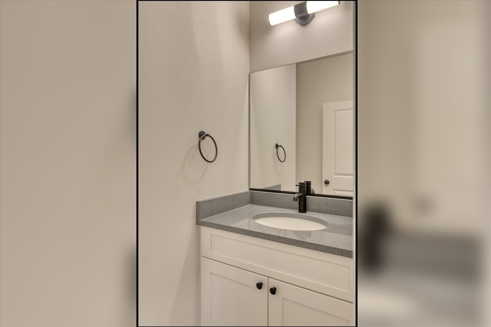 2324 E 7th Ave - Photo 16