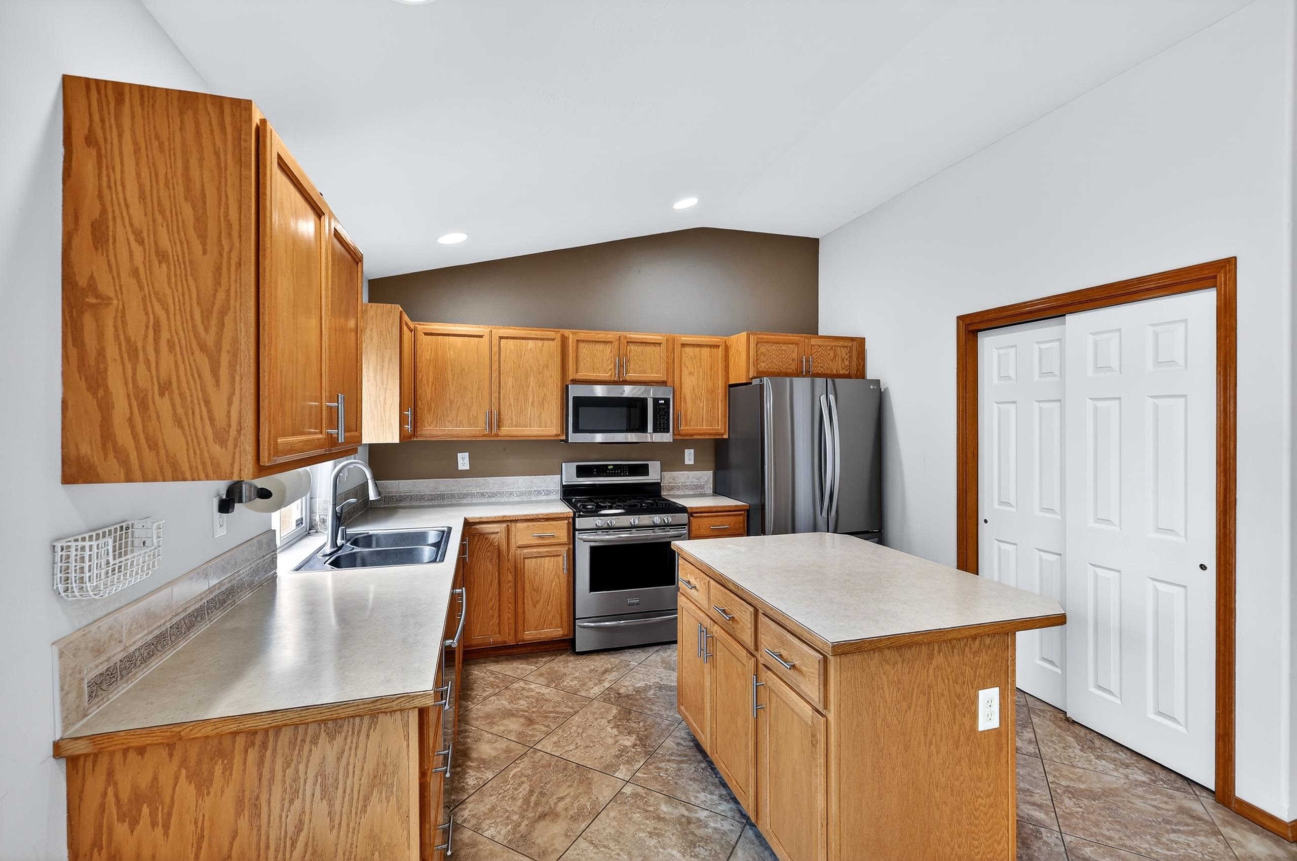 17419 N Edgecrest Rd - Photo 11