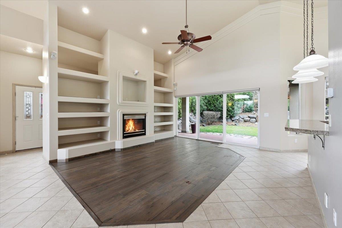 16102 E Renz Dr - Photo 13