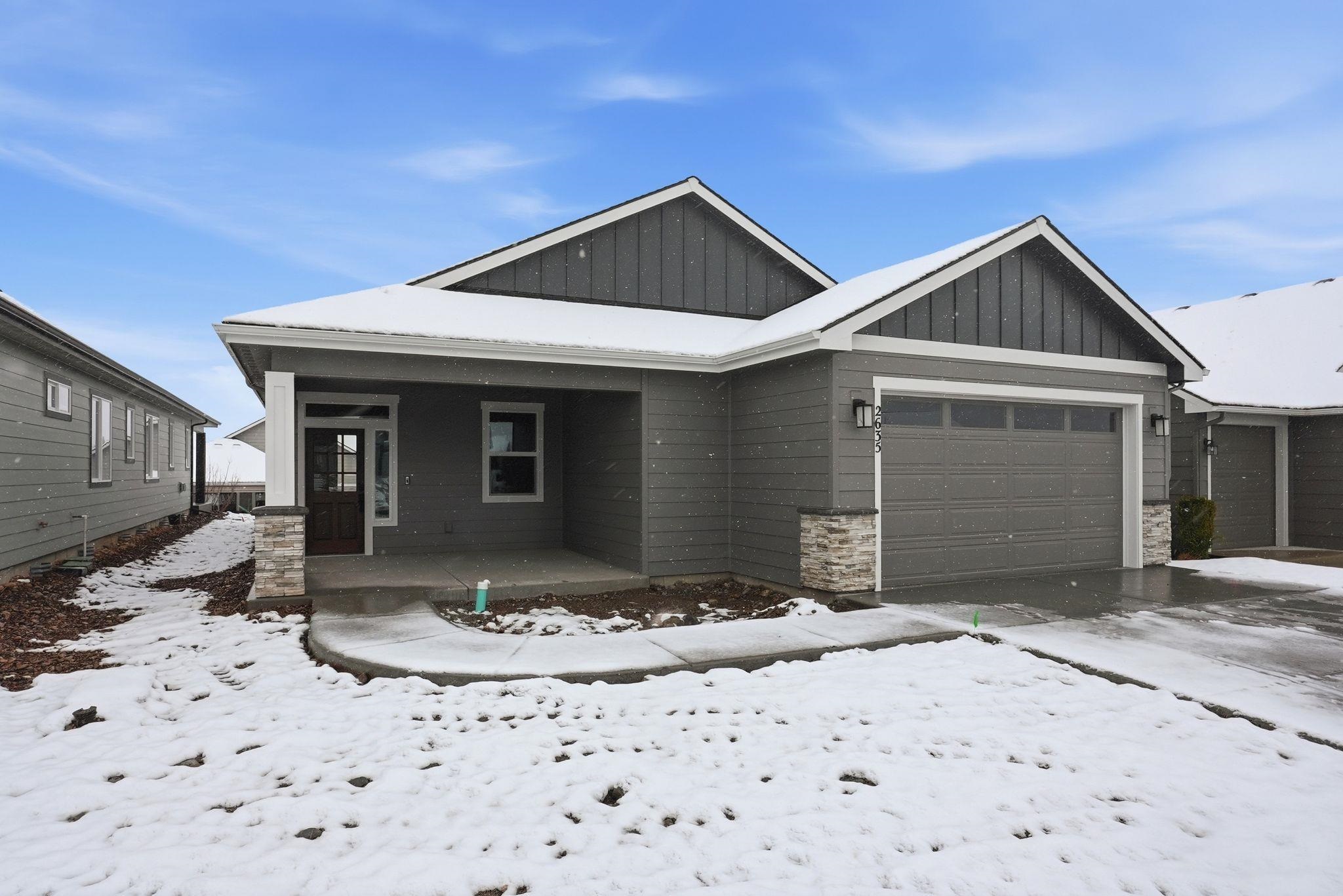 2635 N Rydal Ln - Photo 1
