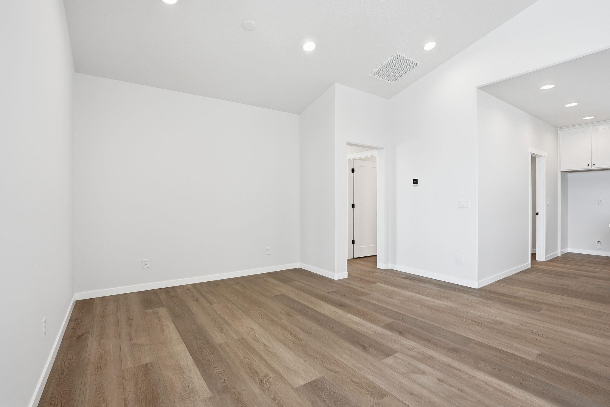 2635 N Rydal Ln - Photo 12