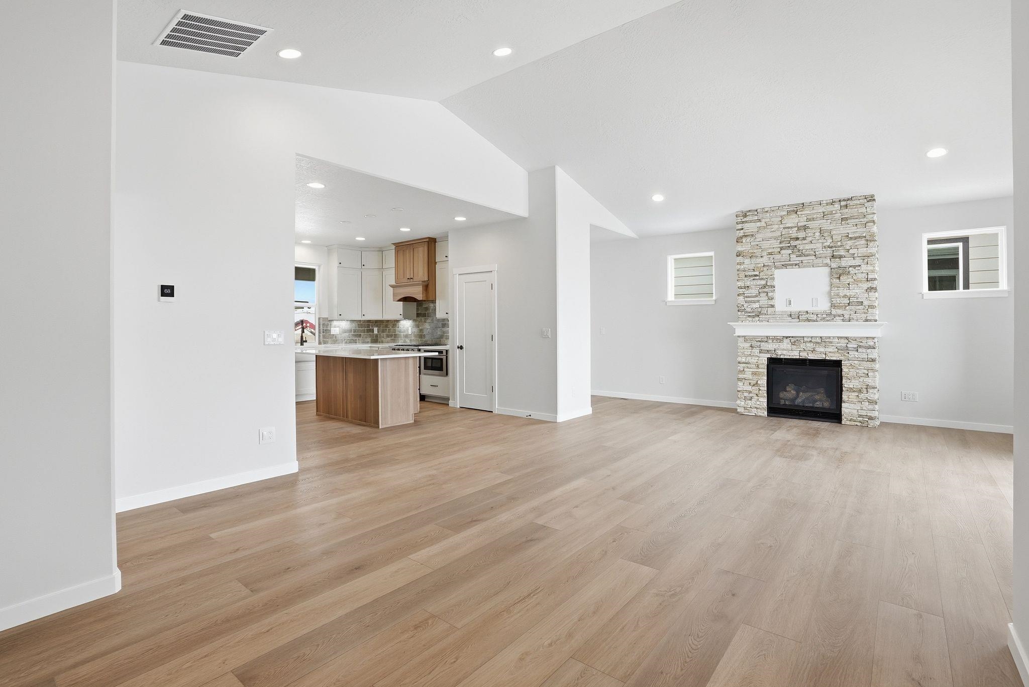 2635 N Rydal Ln - Photo 15