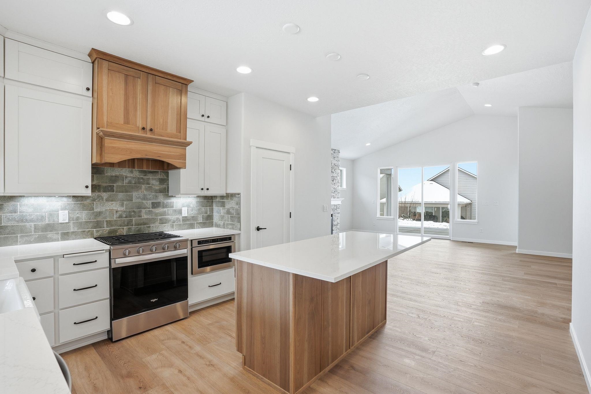 2635 N Rydal Ln - Photo 18