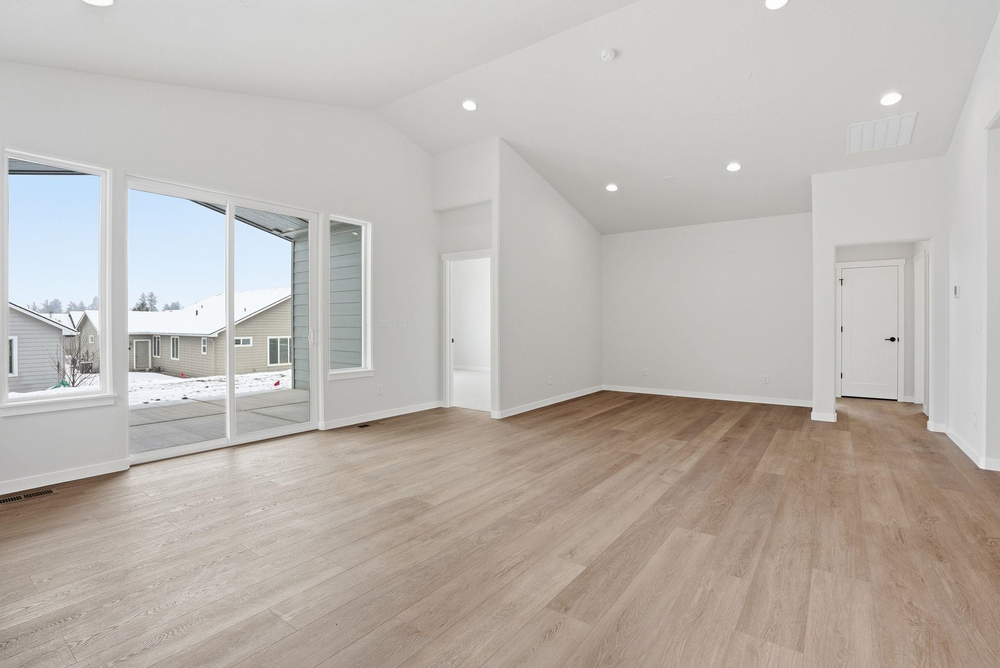 2635 N Rydal Ln - Photo 10