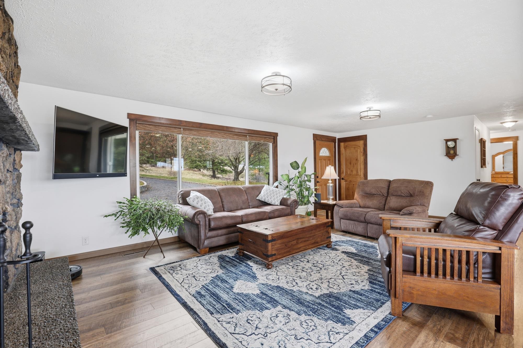 2416 W Hazard Rd - Photo 9