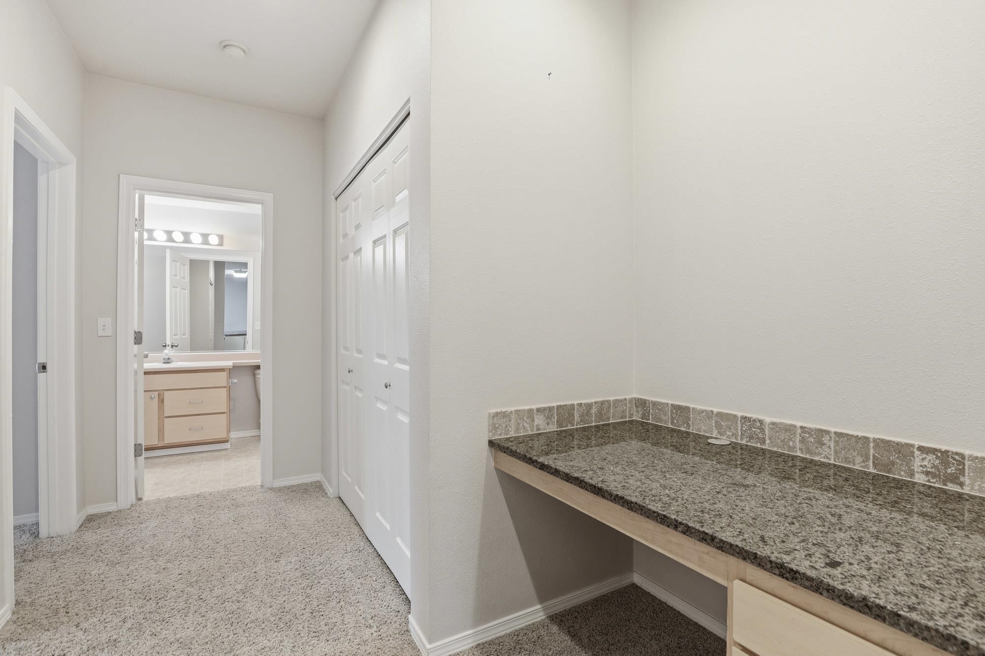 22855 E Country Vista Dr - Photo 15
