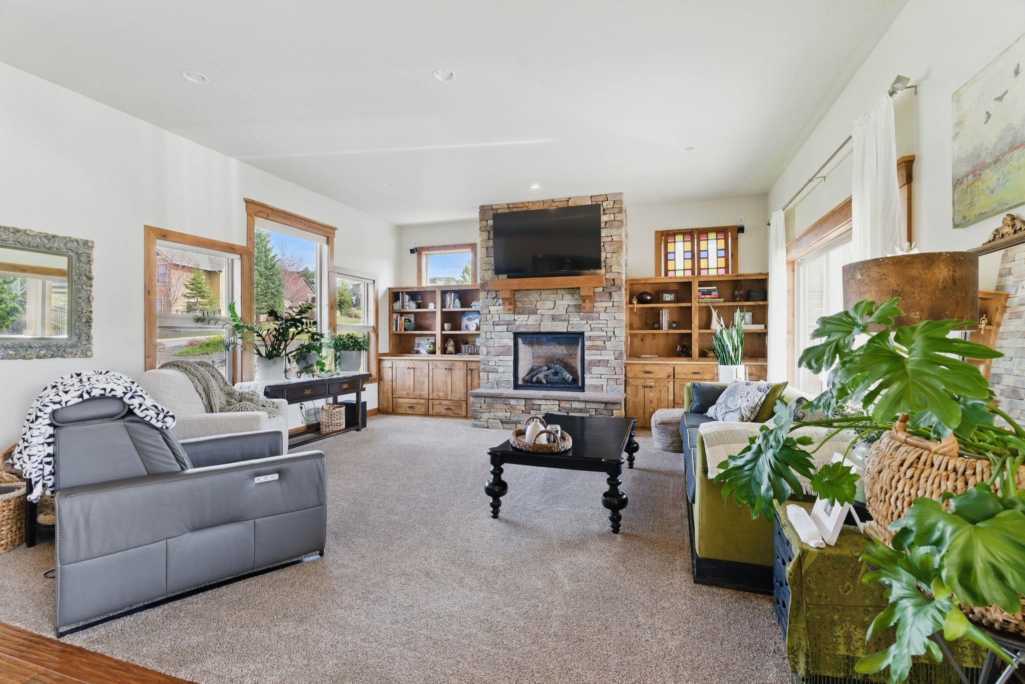 365 N Legacy Ridge Dr - Photo 5