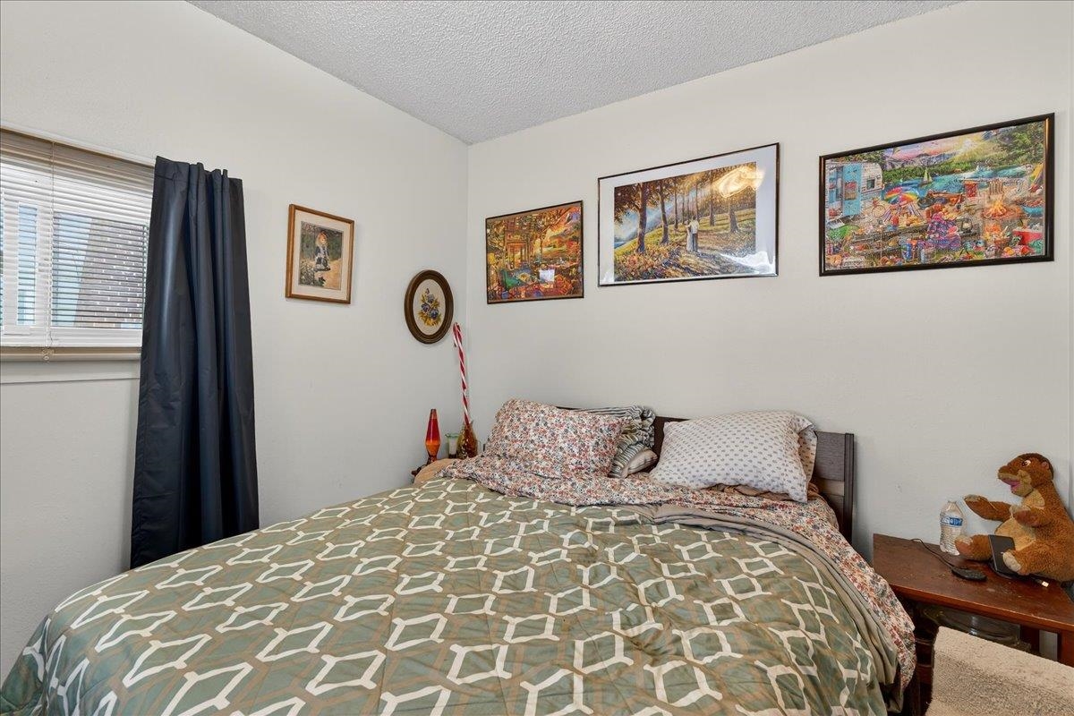 5623 N Regal St - Photo 5