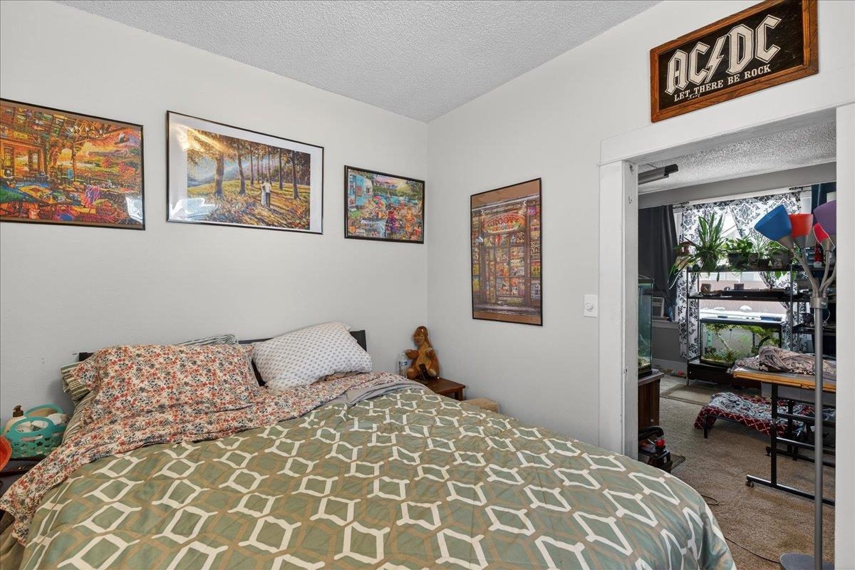 5623 N Regal St - Photo 6