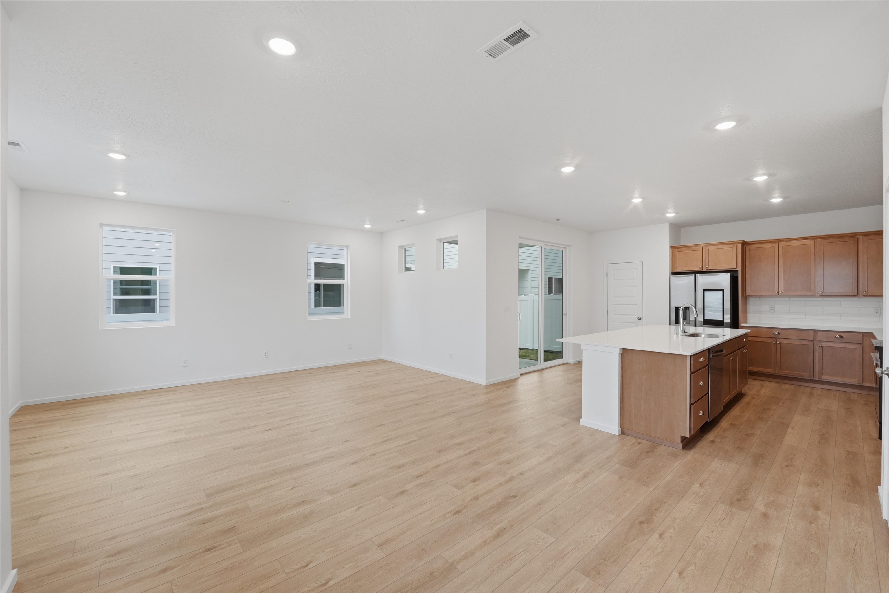 24614 E Short Tail Ln - Photo 5