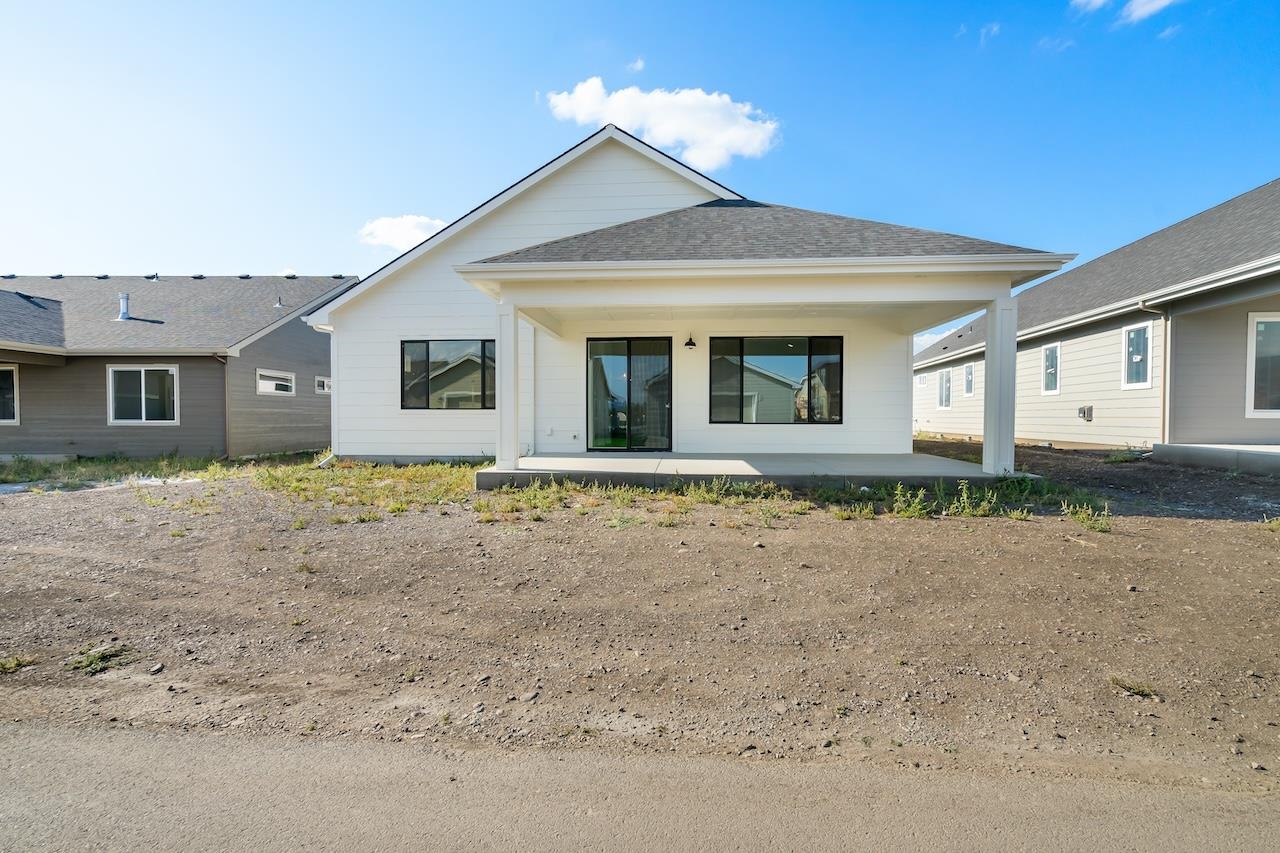 12237 N VALENCIA Ave - Photo 27
