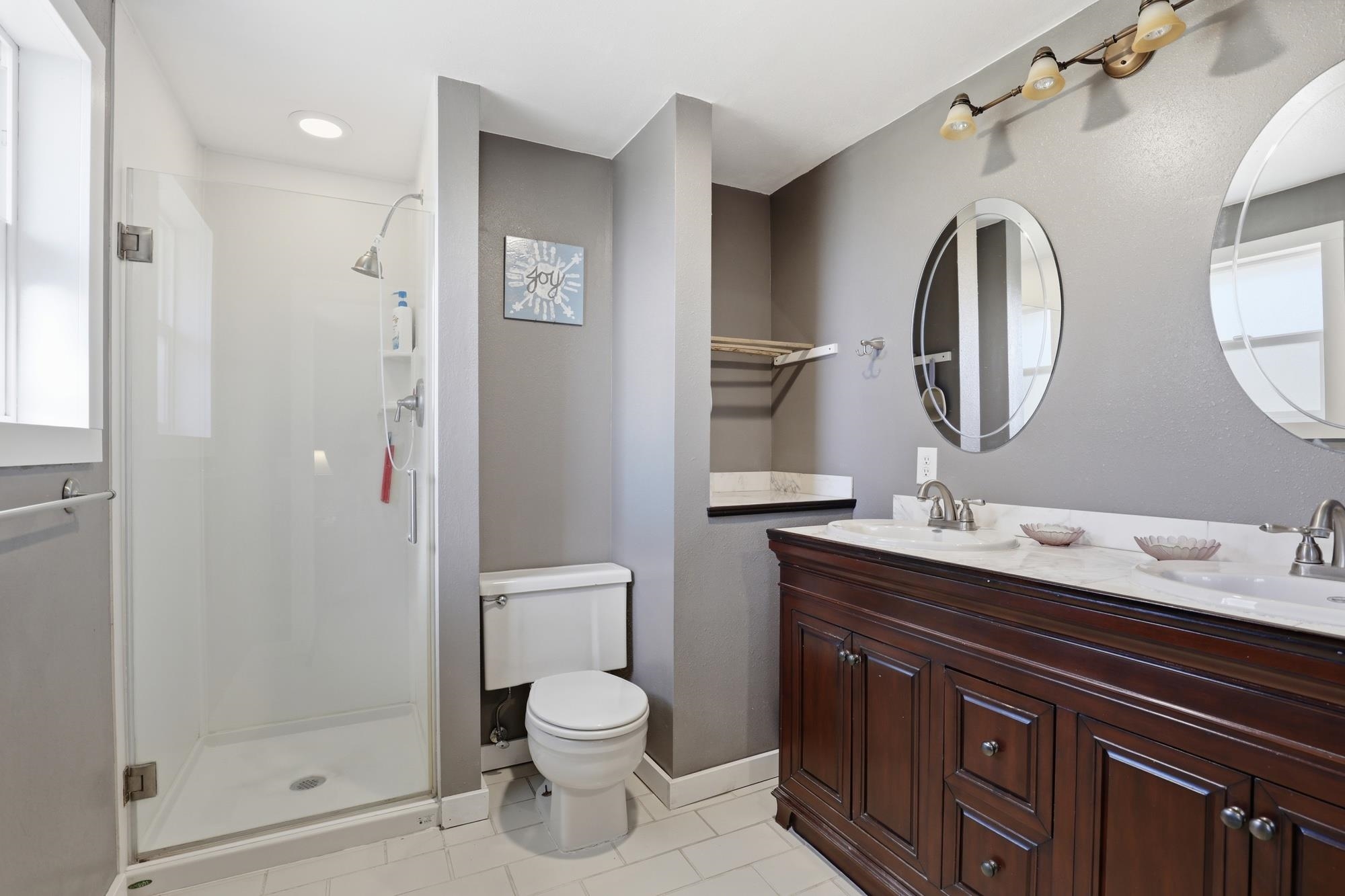 2306 E 49th Ave - Photo 16