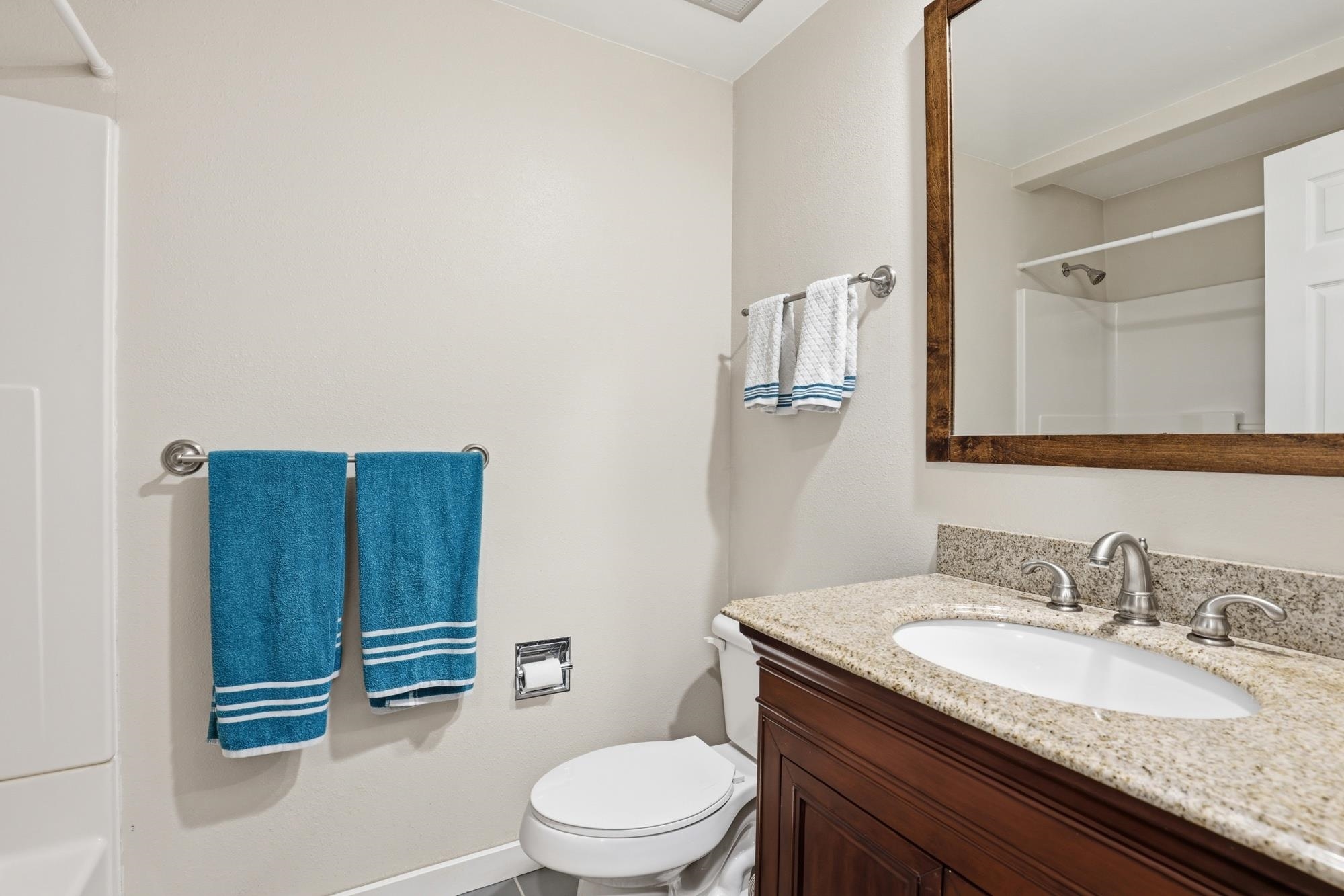 2306 E 49th Ave - Photo 21