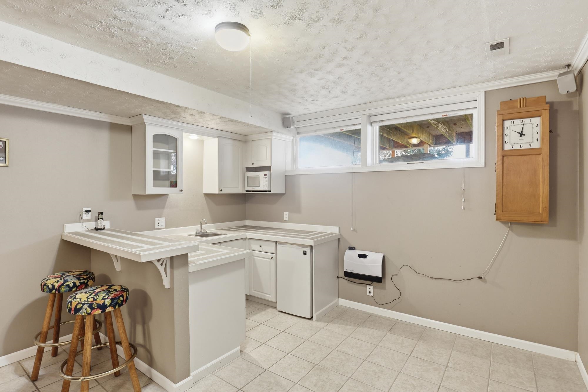 2306 E 49th Ave - Photo 24