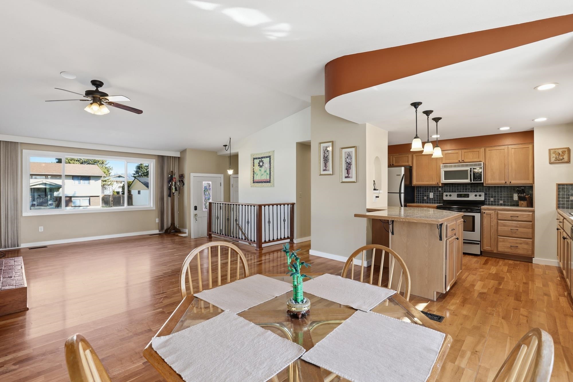 2306 E 49th Ave - Photo 8