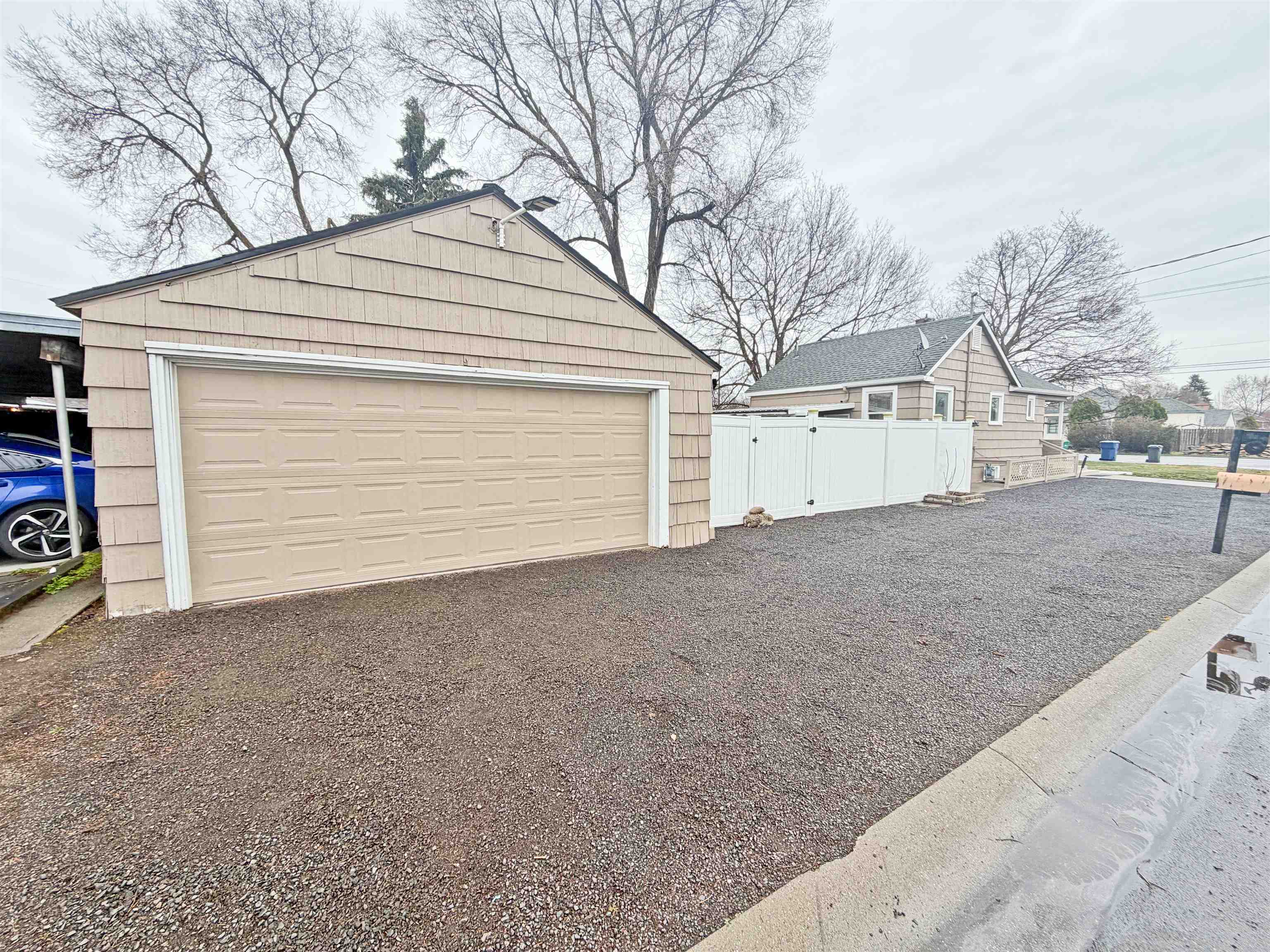 1805 N PARK Rd - Photo 3
