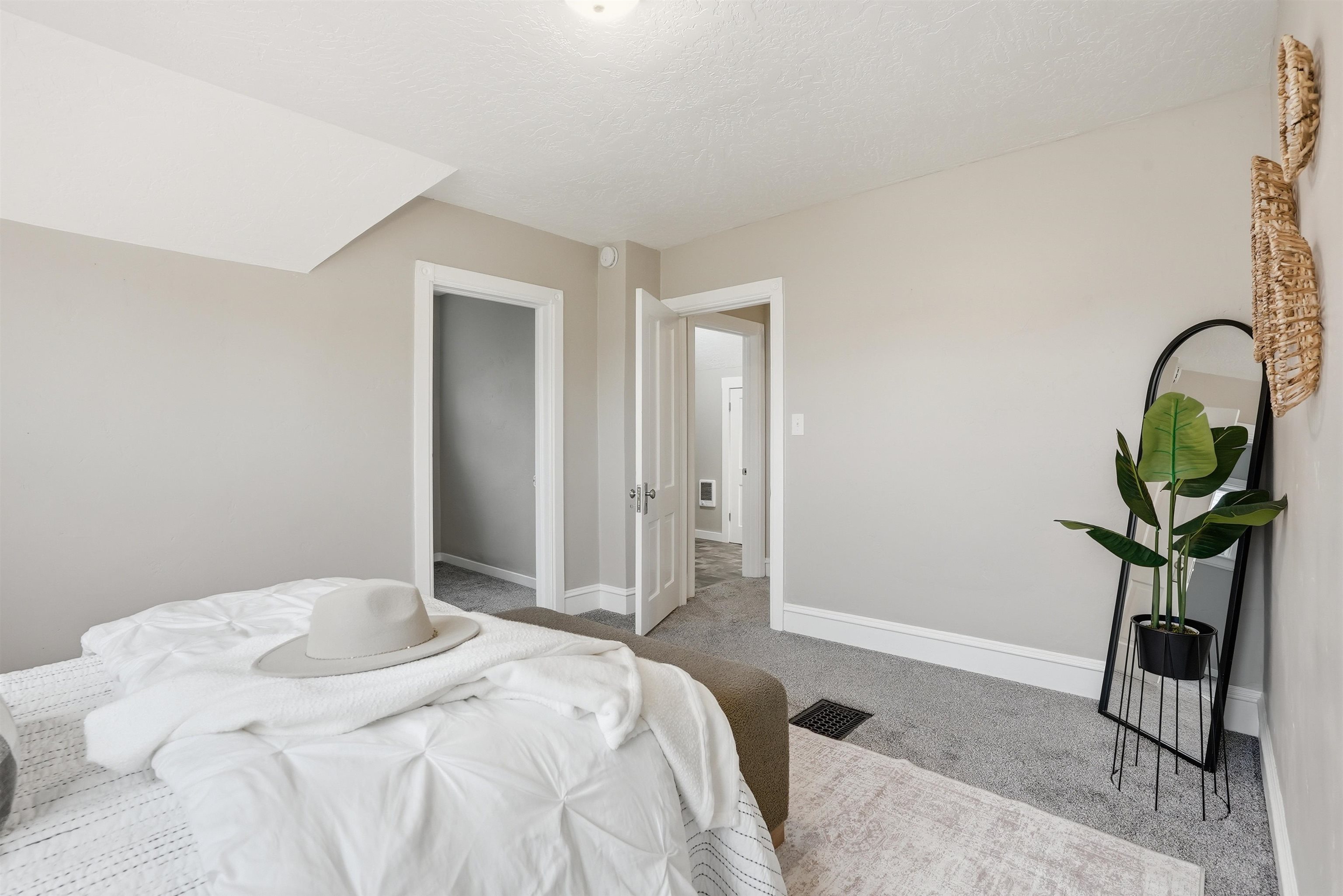710 E Illinois Ave - Photo 22